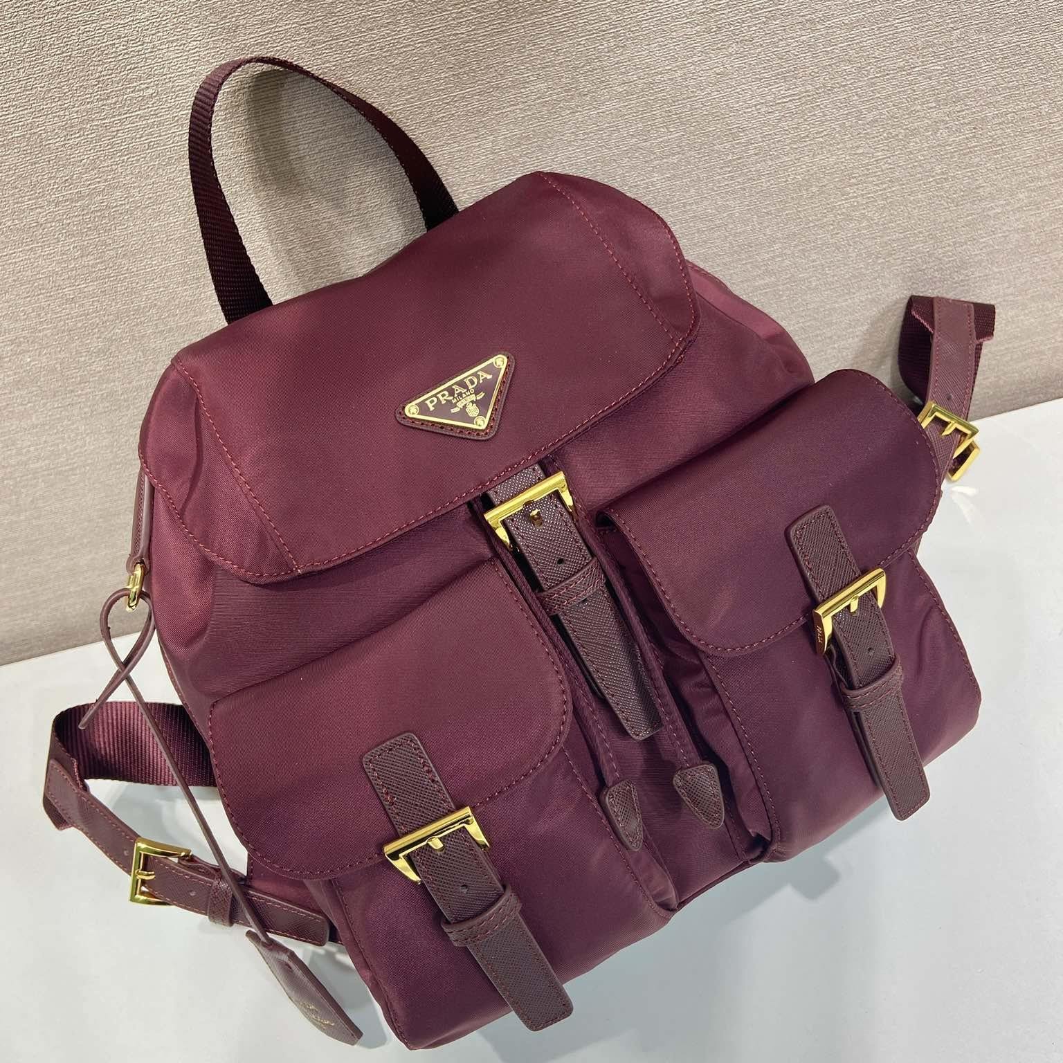 高仿Prada*RE-Nylon系列1BZ677雙肩包酒紅色小號免檢版