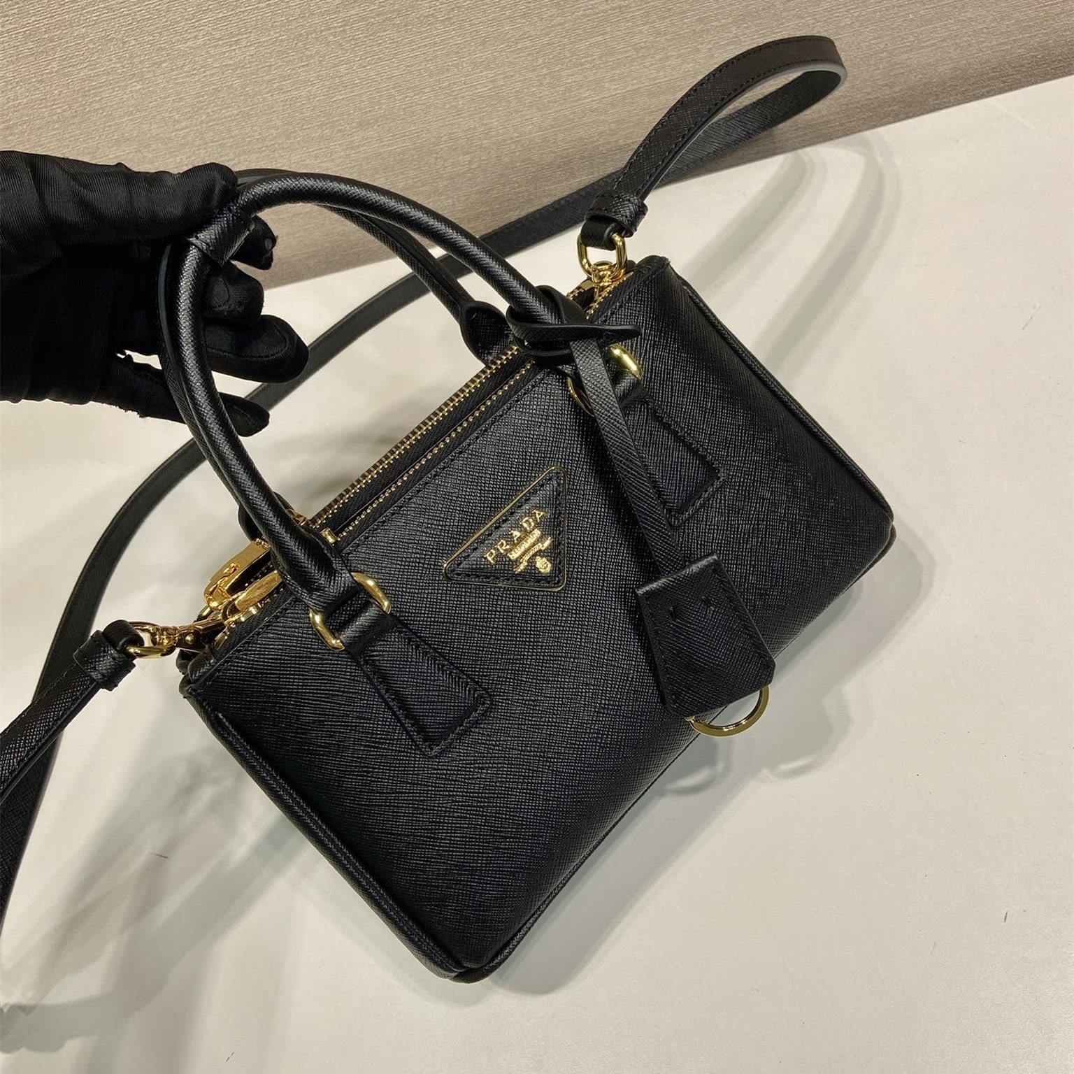高仿Prada*Galleria系列1BA916紋理牛皮單肩包黑色Mini免檢版