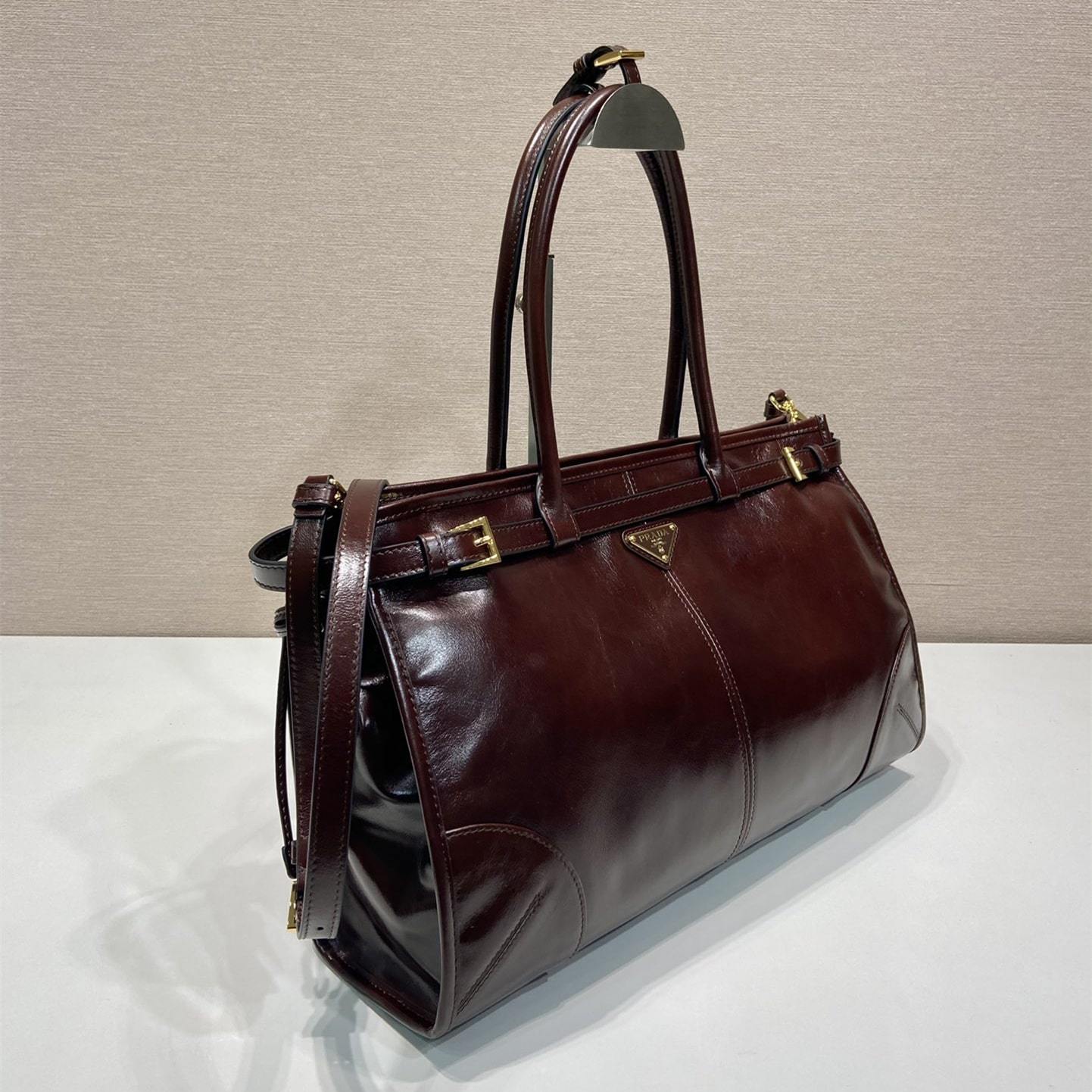 高仿Prada*Bonnie系列1BA433手提單肩包酒紅色中號免檢版