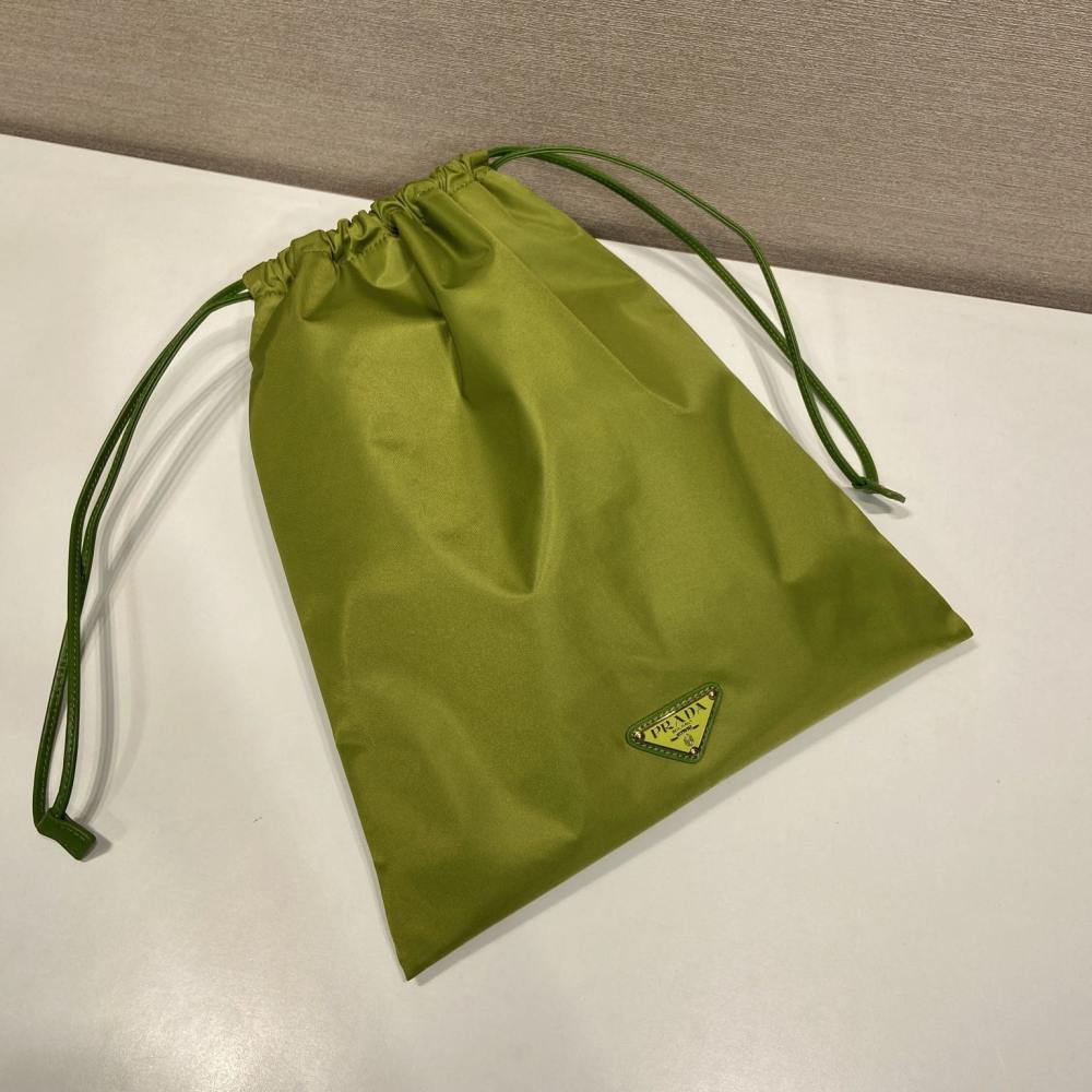 高仿Prada*RE-Nylon系列1NK001收納袋綠色免檢版