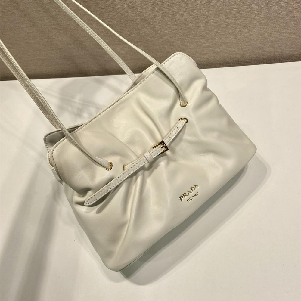 高仿Prada*Dada系列1BG586小羊皮雲朵包白色小號免檢版