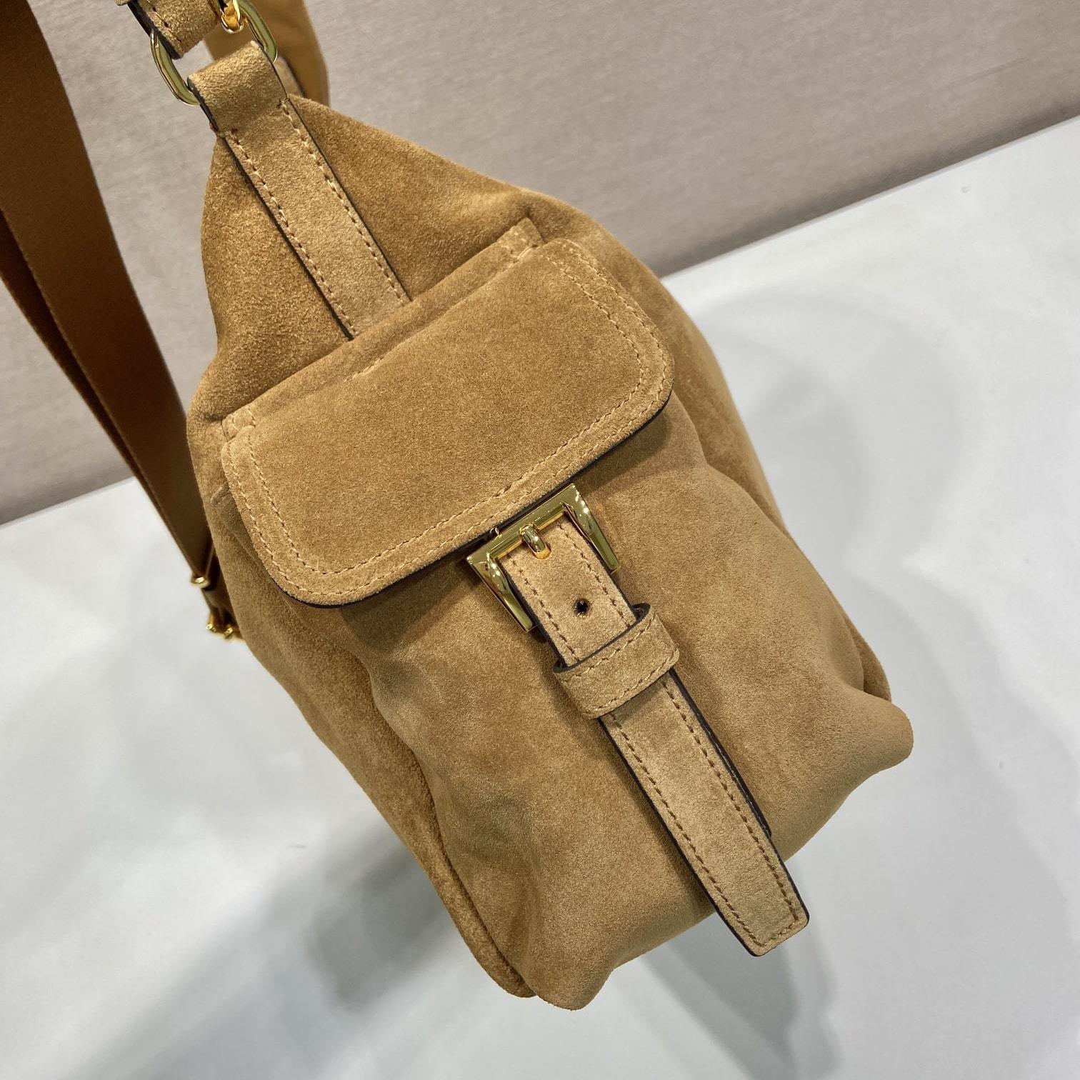 高仿Prada*Explore系列1BC264麂皮單肩包大號棕色免檢版