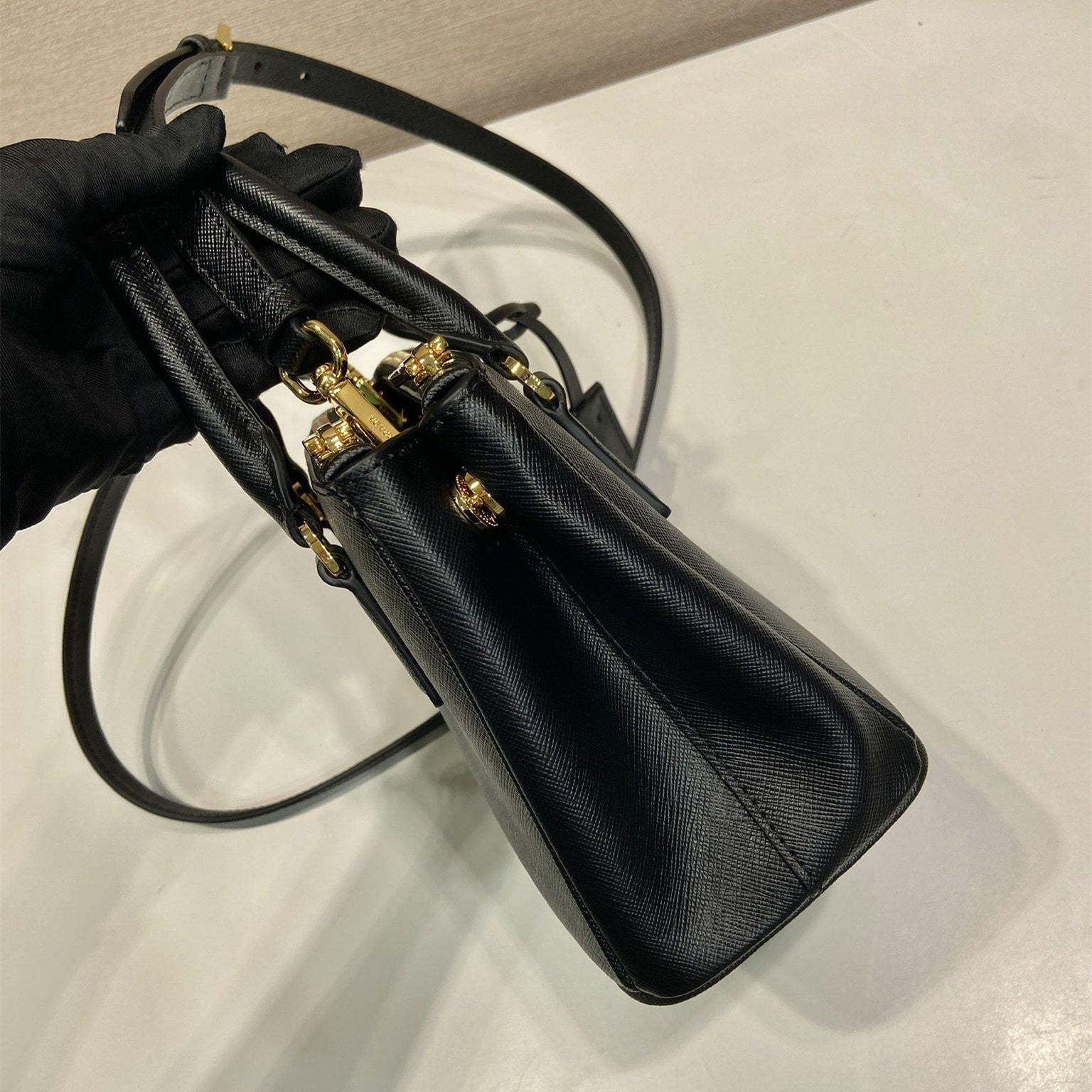 高仿Prada*Galleria系列1BA907手提包Mini黑色免檢版