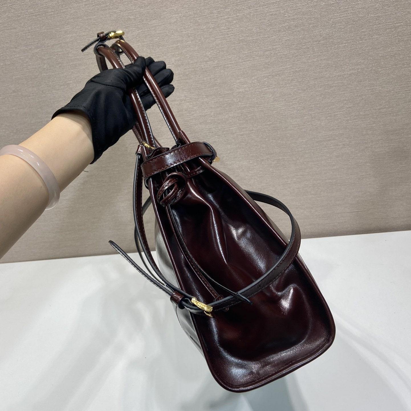 高仿Prada*Bonnie系列1BA433手提單肩包酒紅色中號免檢版