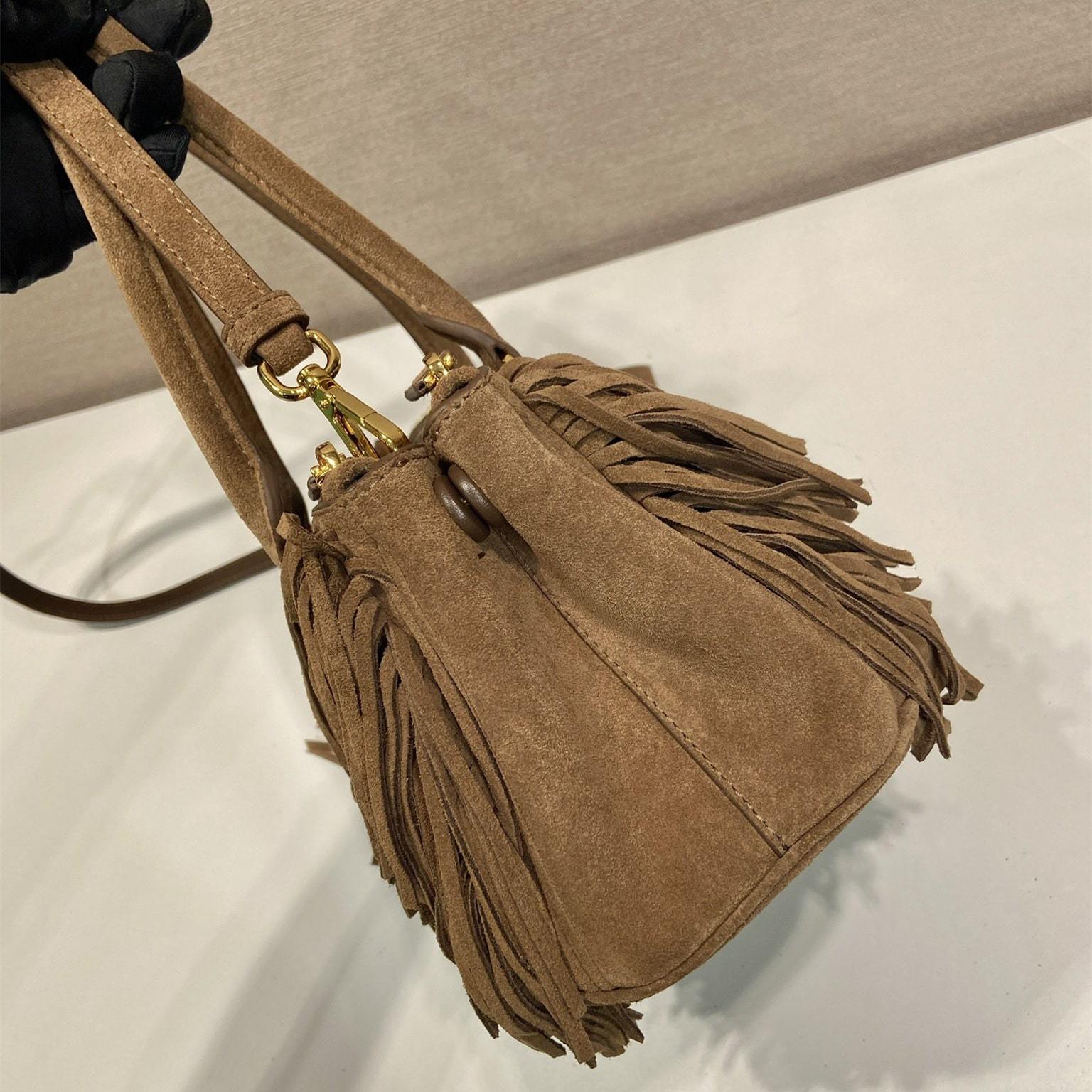 高仿Prada*Gaalleria系列1BA457流蘇包棕色中號免檢版