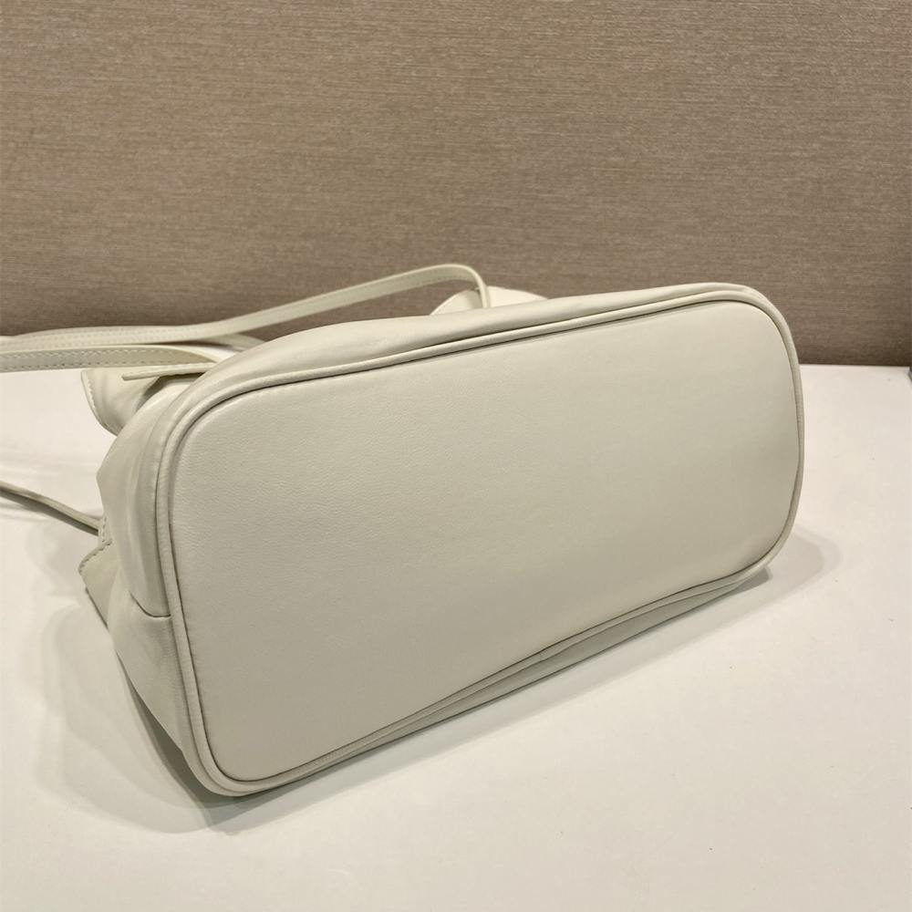 高仿Prada*Dada系列1BG586小羊皮雲朵包白色小號免檢版
