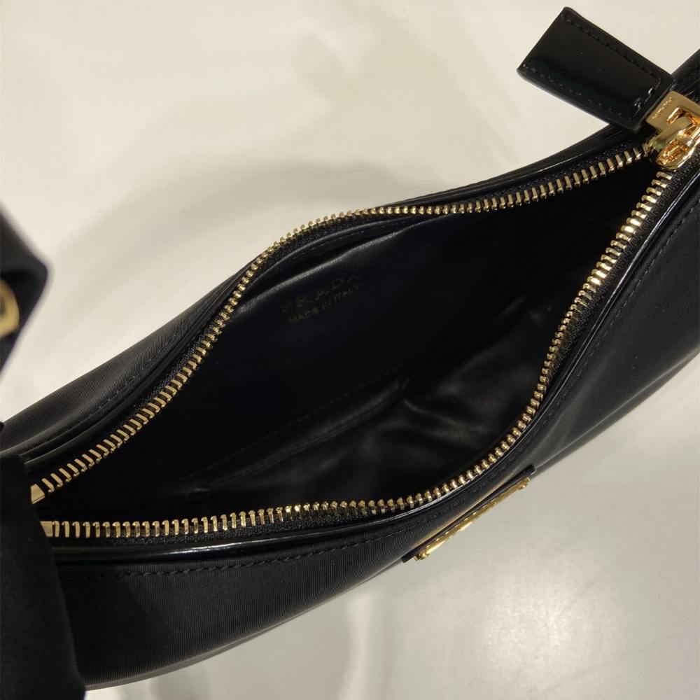高仿Prada*Arque系列1BC194半月單肩包黑色免檢版