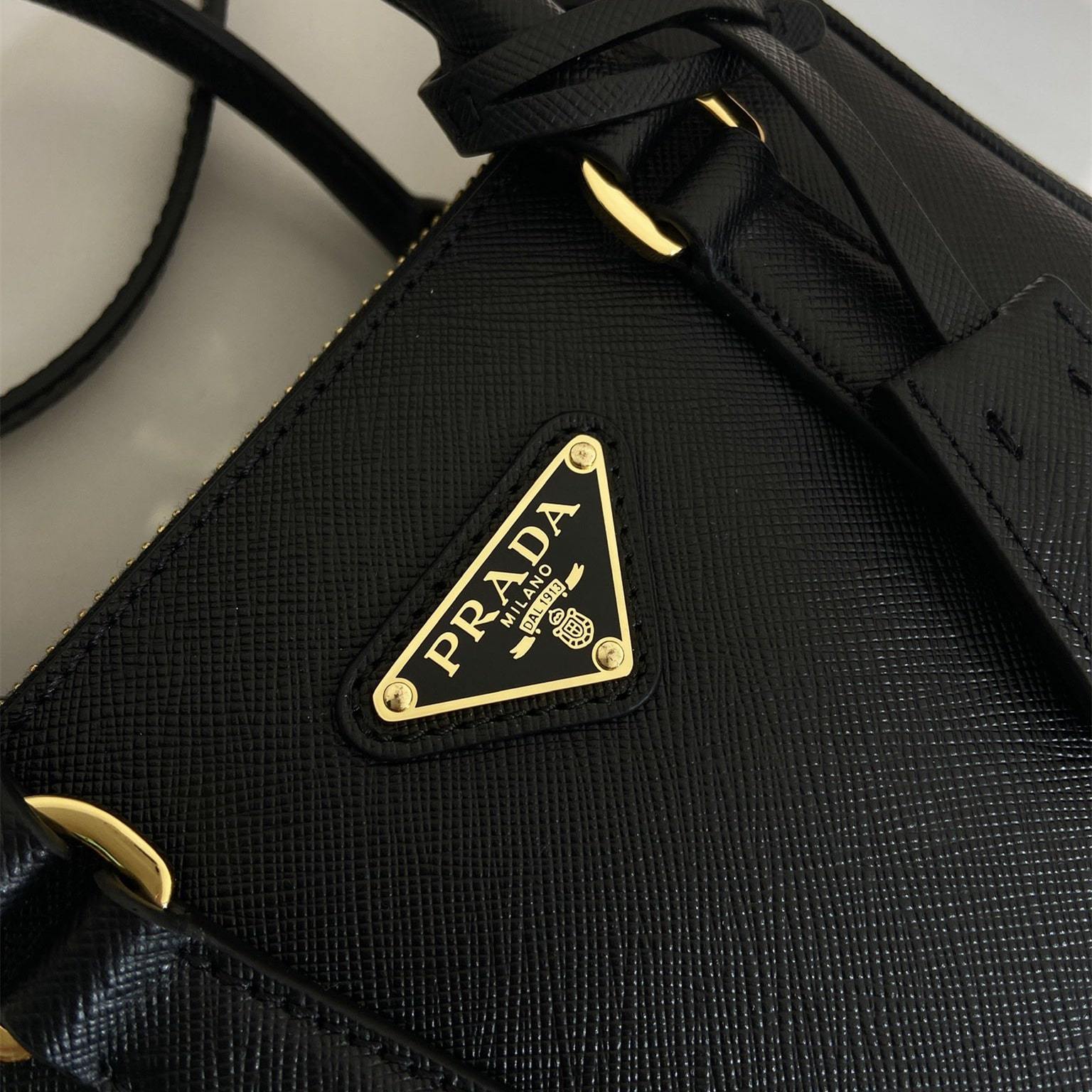 高仿Prada*Galleria系列1BA907手提包Mini黑色免檢版