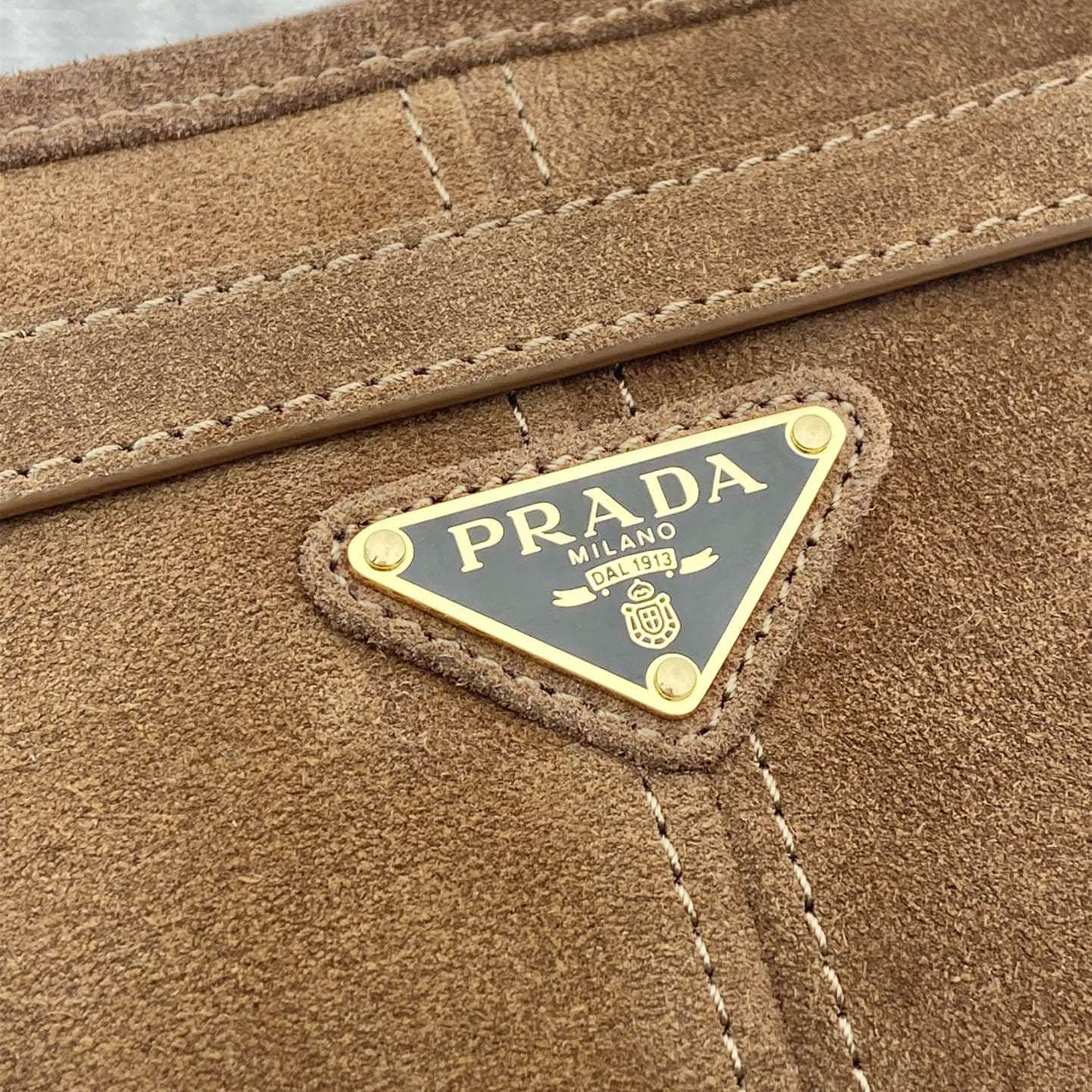 高仿Prada*Tote系列1BA439Nappa皮購物袋棕色大號免檢版