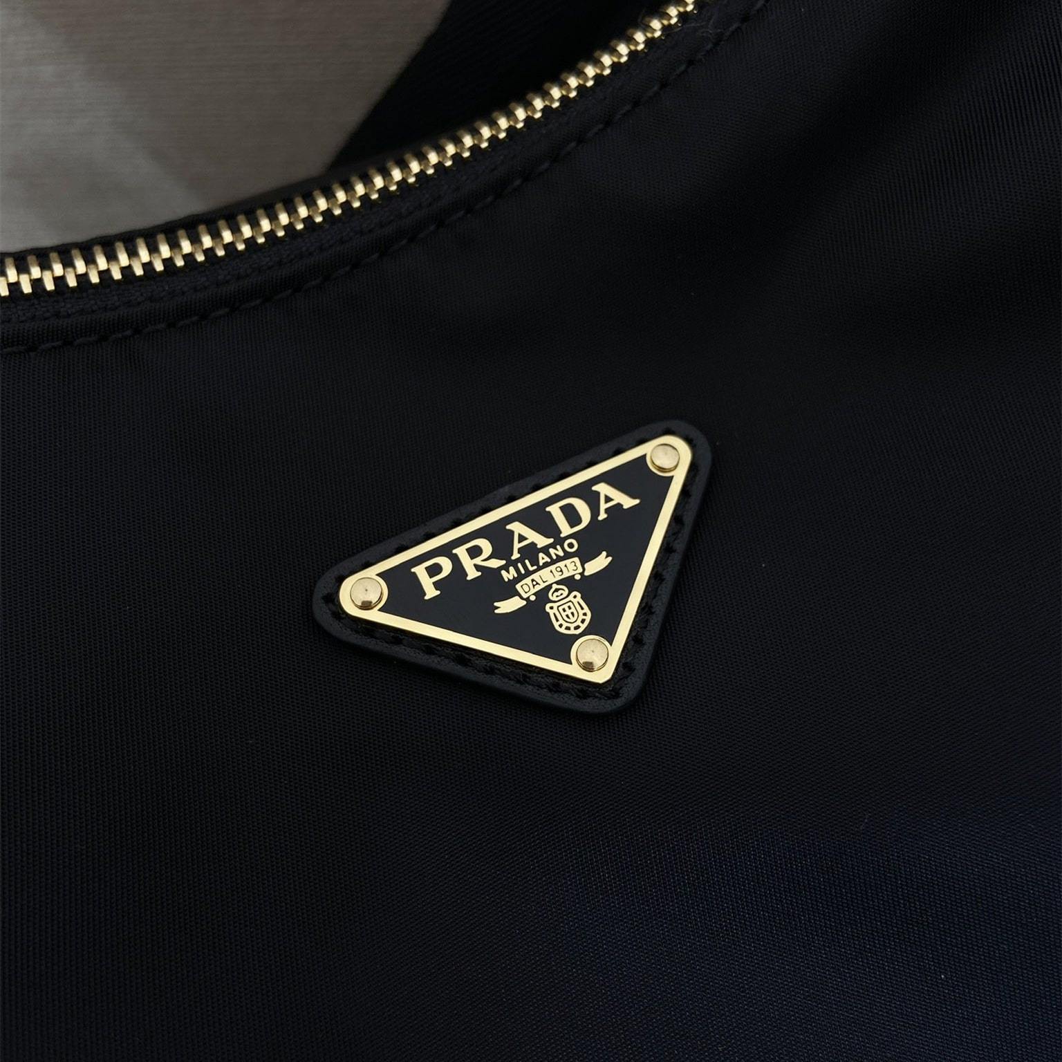 高仿Prada*RE-Nylon系列1BC264單肩包黑色免檢版