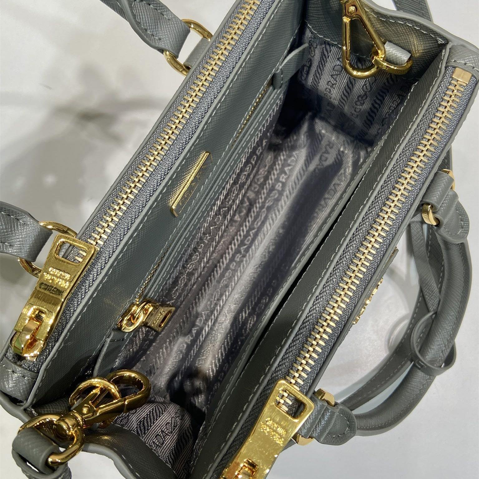 高仿Prada*Galleria系列1BA916紋理牛皮單肩包石墨灰Mini免檢版