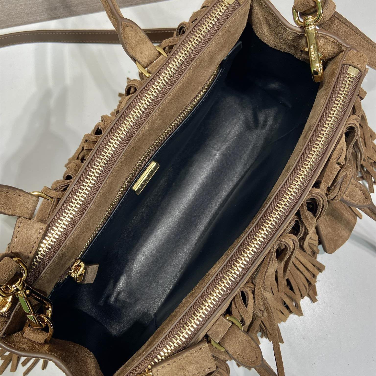 高仿Prada*Gaalleria系列1BA457流蘇包棕色中號免檢版