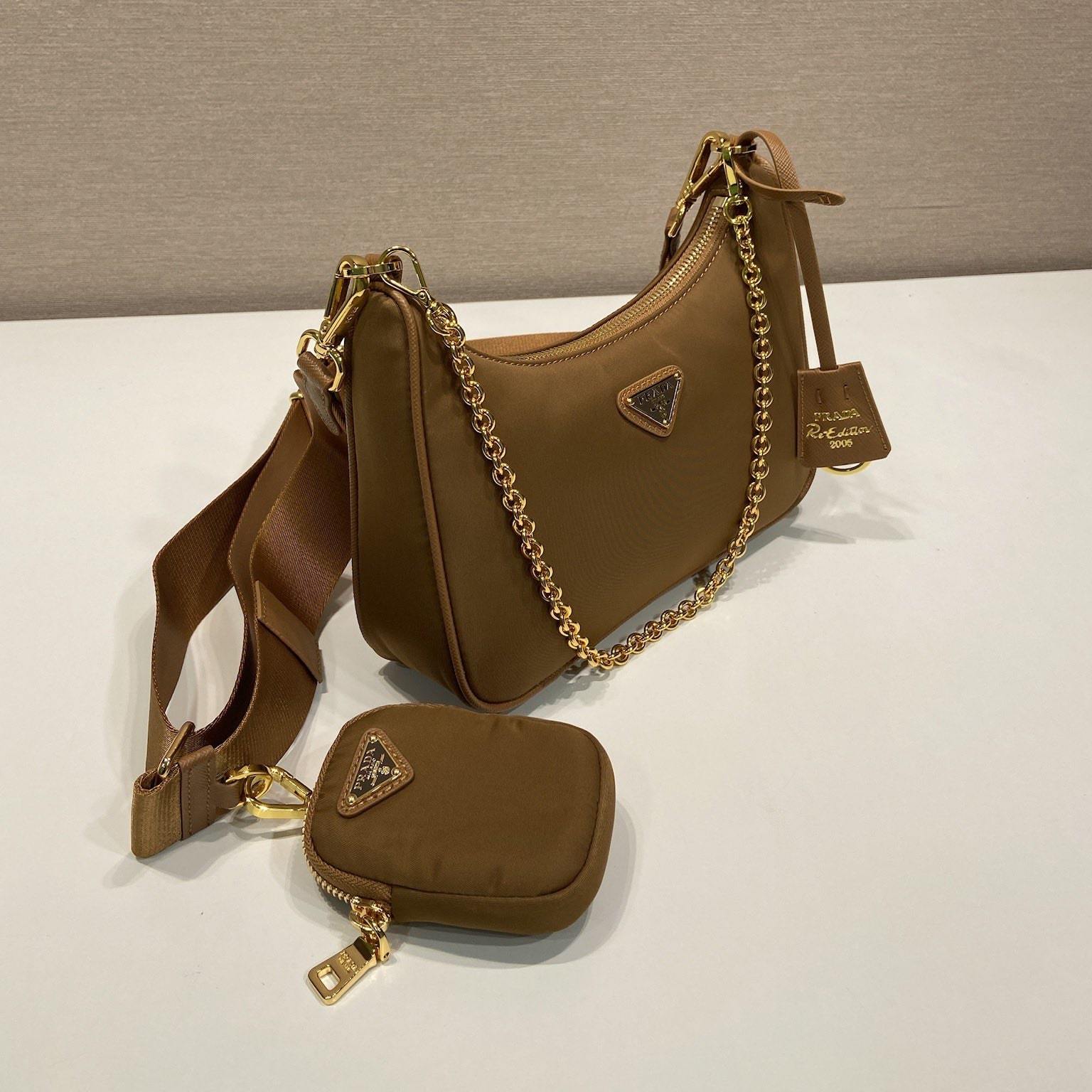 高仿Prada*RE-Nylon系列1BH204三合一單肩包棕色免檢版