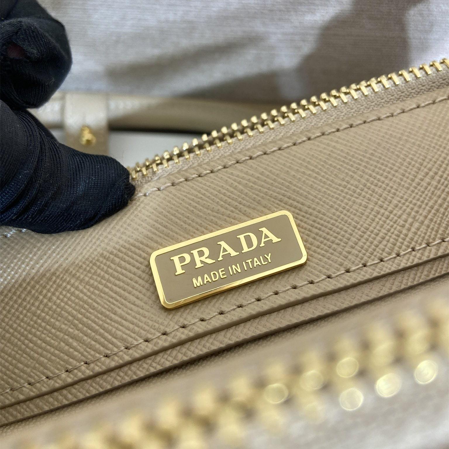 高仿Prada*Galleria系列1BA916紋理牛皮單肩包卡其色Mini免檢版
