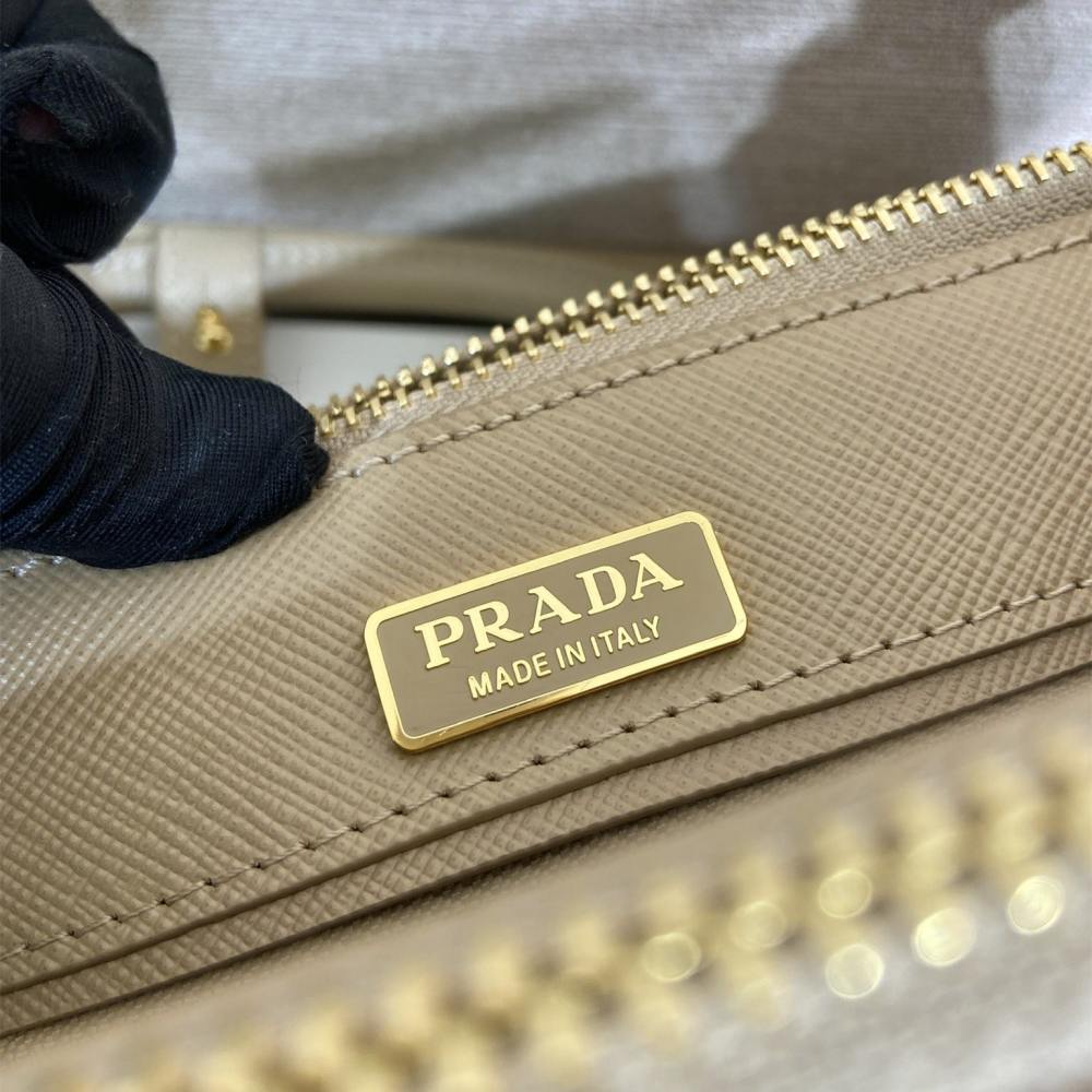 高仿Prada*Galleria系列1BA916紋理牛皮單肩包卡其色Mini免檢版