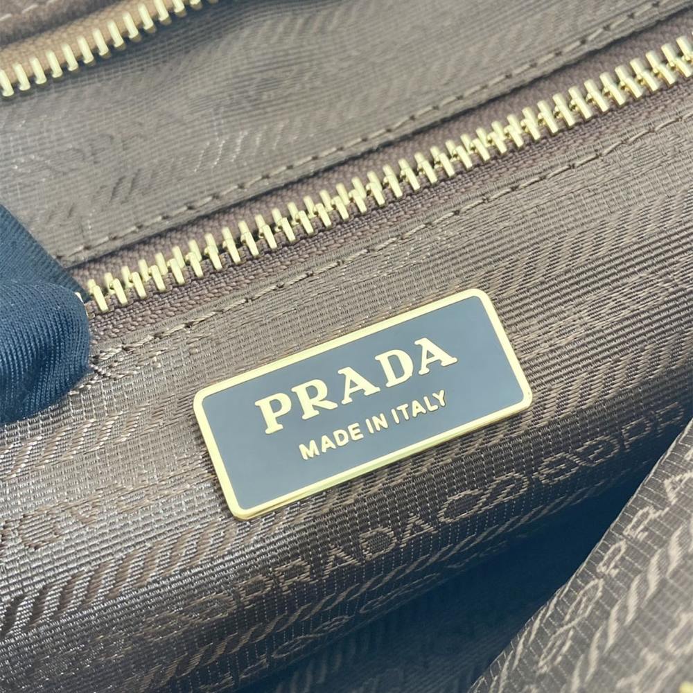 高仿Prada*Tote系列1BA439Nappa皮購物袋棕色大號免檢版