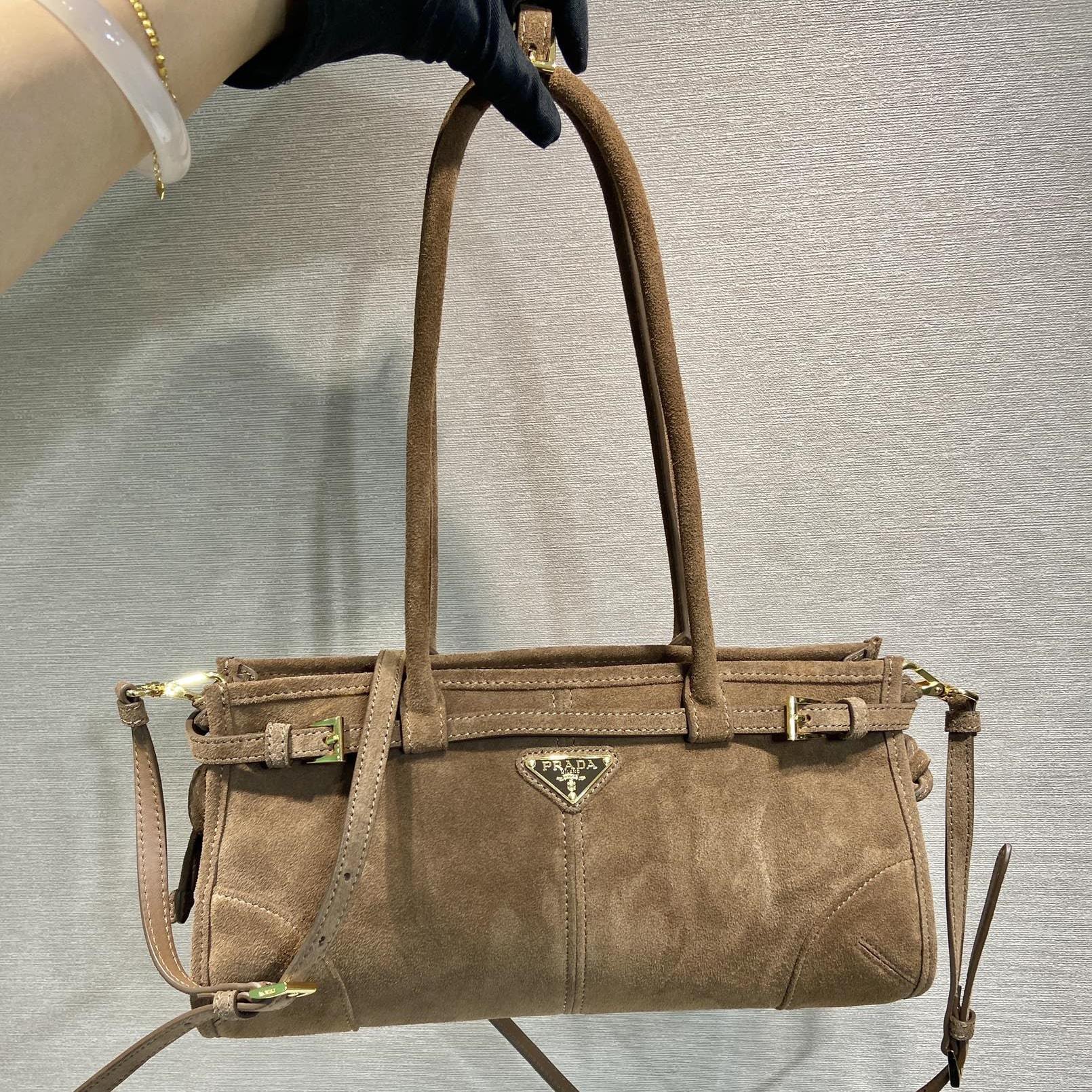 高仿Prada*Bonnie系列1BA426手提單肩包肉桂色小號免檢版
