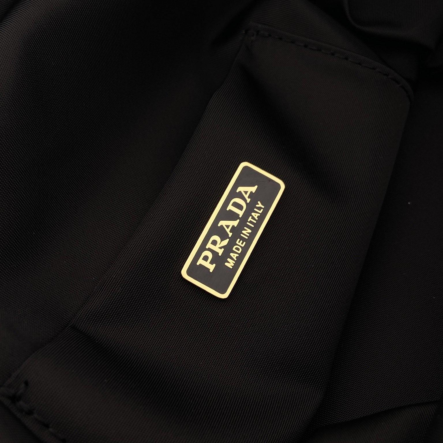 高仿Prada*RE-Nylon系列1NK001收納袋黑色免檢版