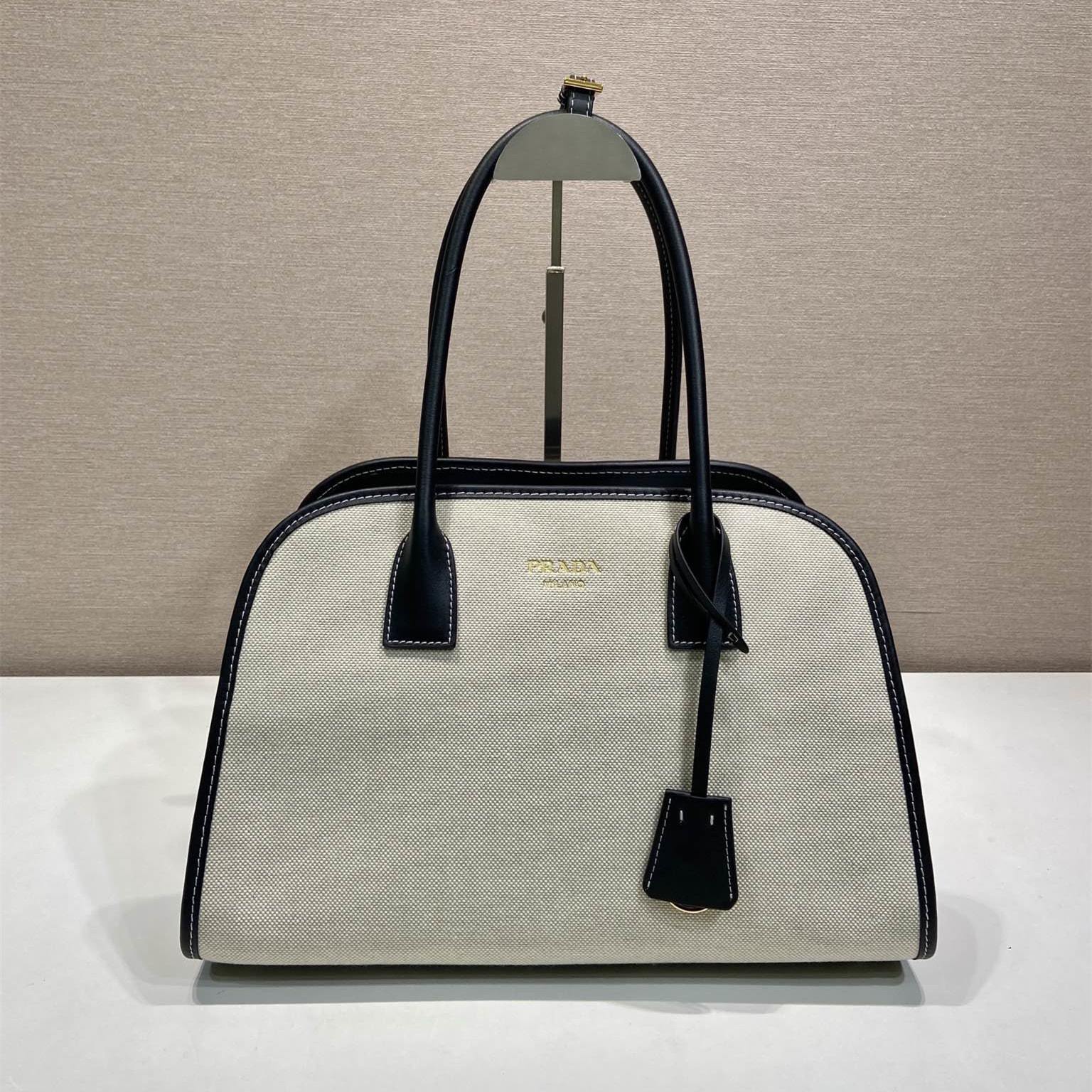 高仿Prada*Oversize系列1BG572織物手提包黑色中號免檢版