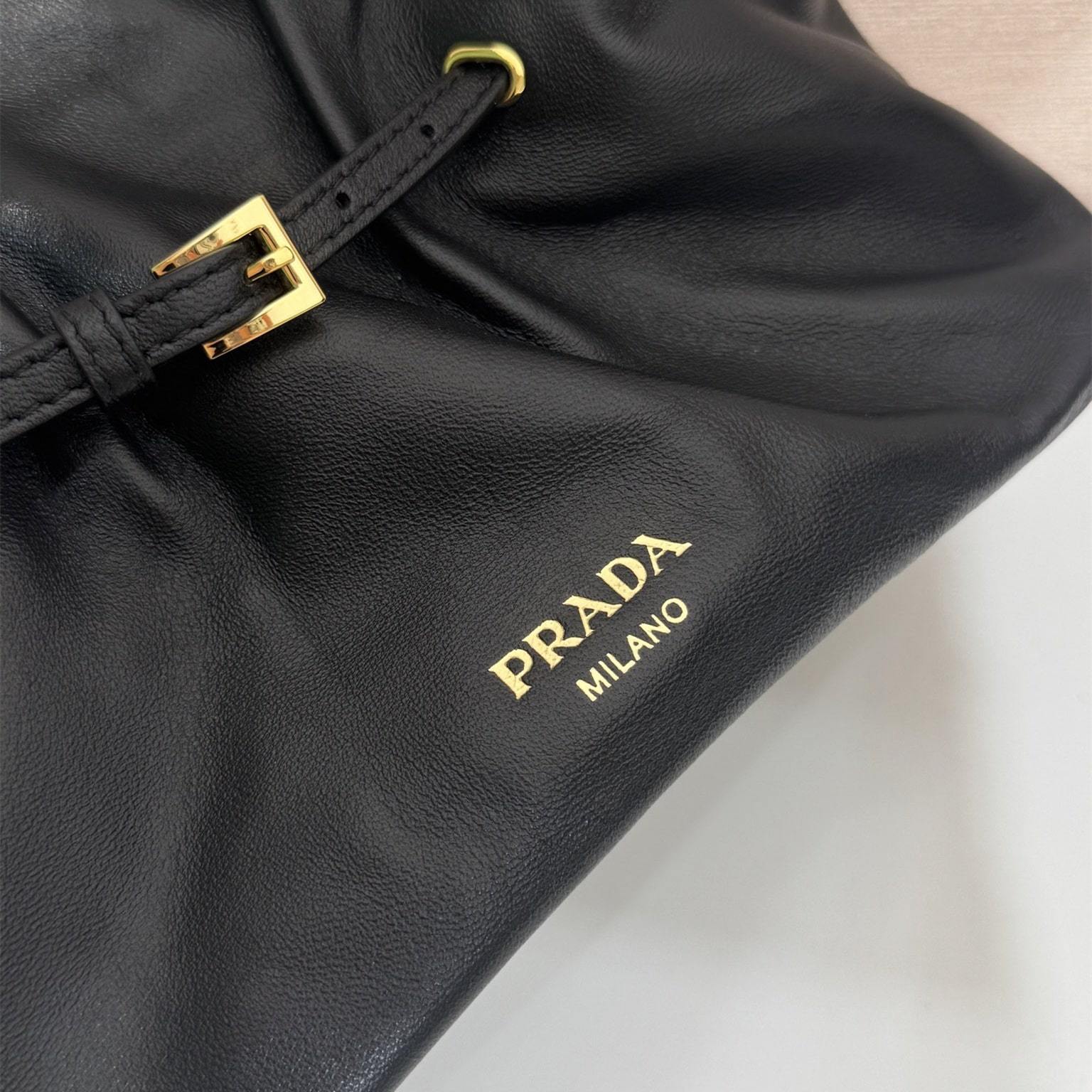 高仿Prada*Dada系列1BG586小羊皮雲朵包黑色小號免檢版