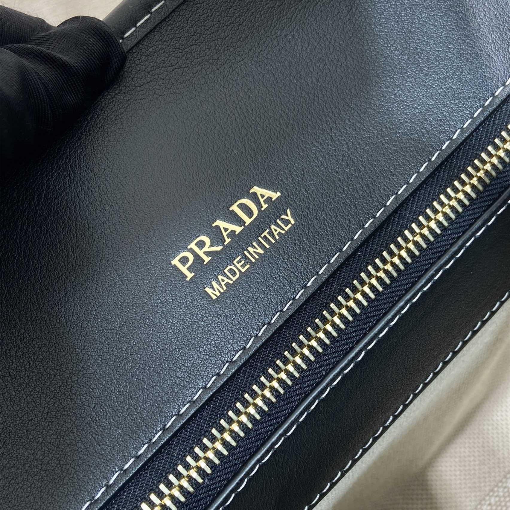 高仿Prada*Oversize系列1BG572織物手提包黑色中號免檢版