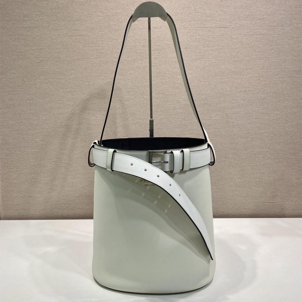 高仿Prada*Buckle系列1BE085小牛皮水桶包白色免檢版