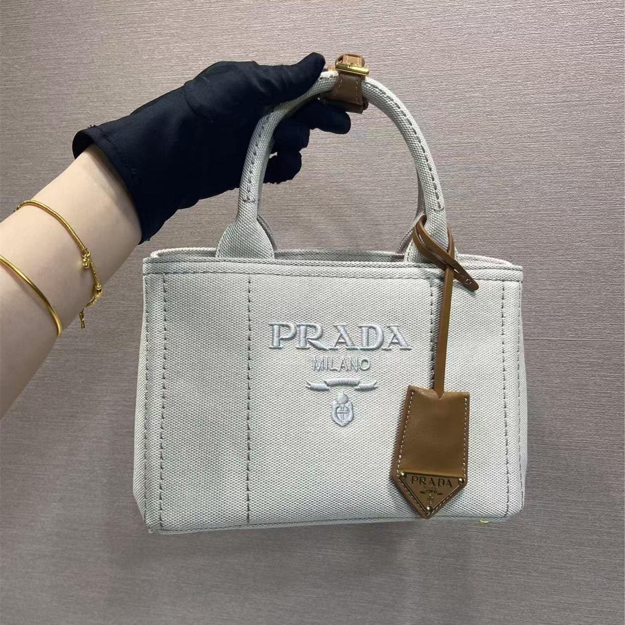 高仿Prada*1BA038刺繡徽標Tote手袋白色Mini免檢版