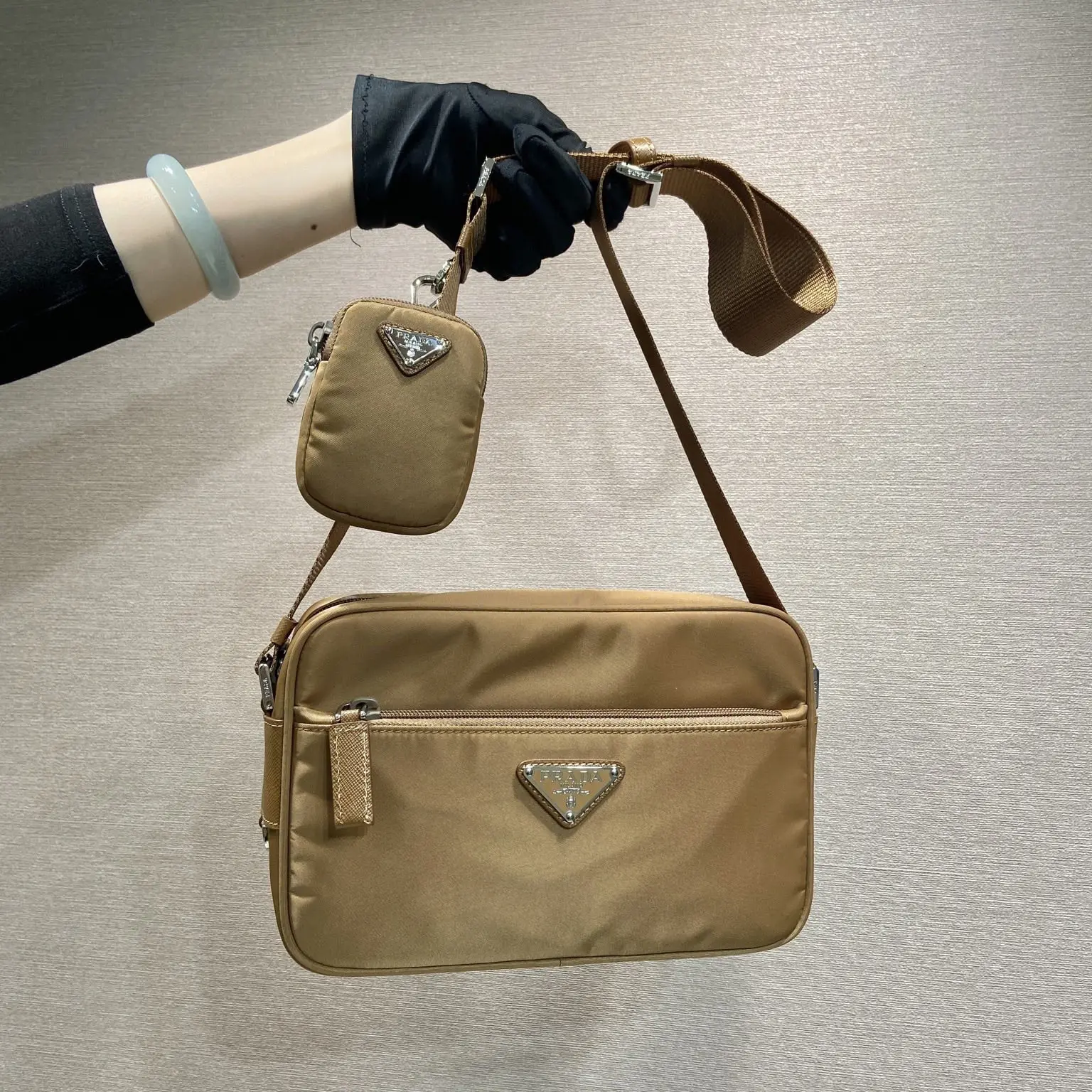 Prada RE-Nylon 1BC167 郵差包 細節實拍