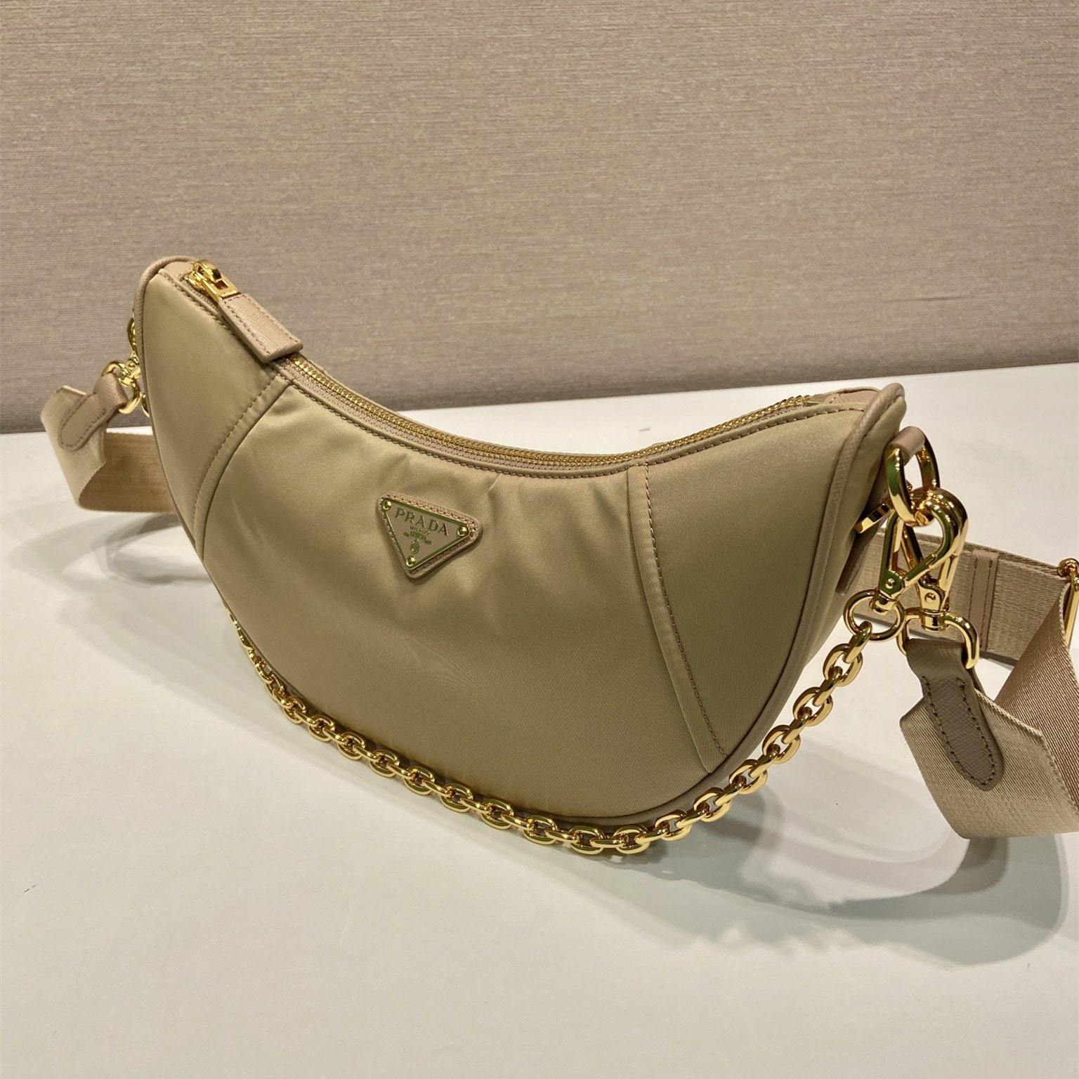 高仿Prada*RE-Nylon系列1BH222單肩半月包駝色免檢版