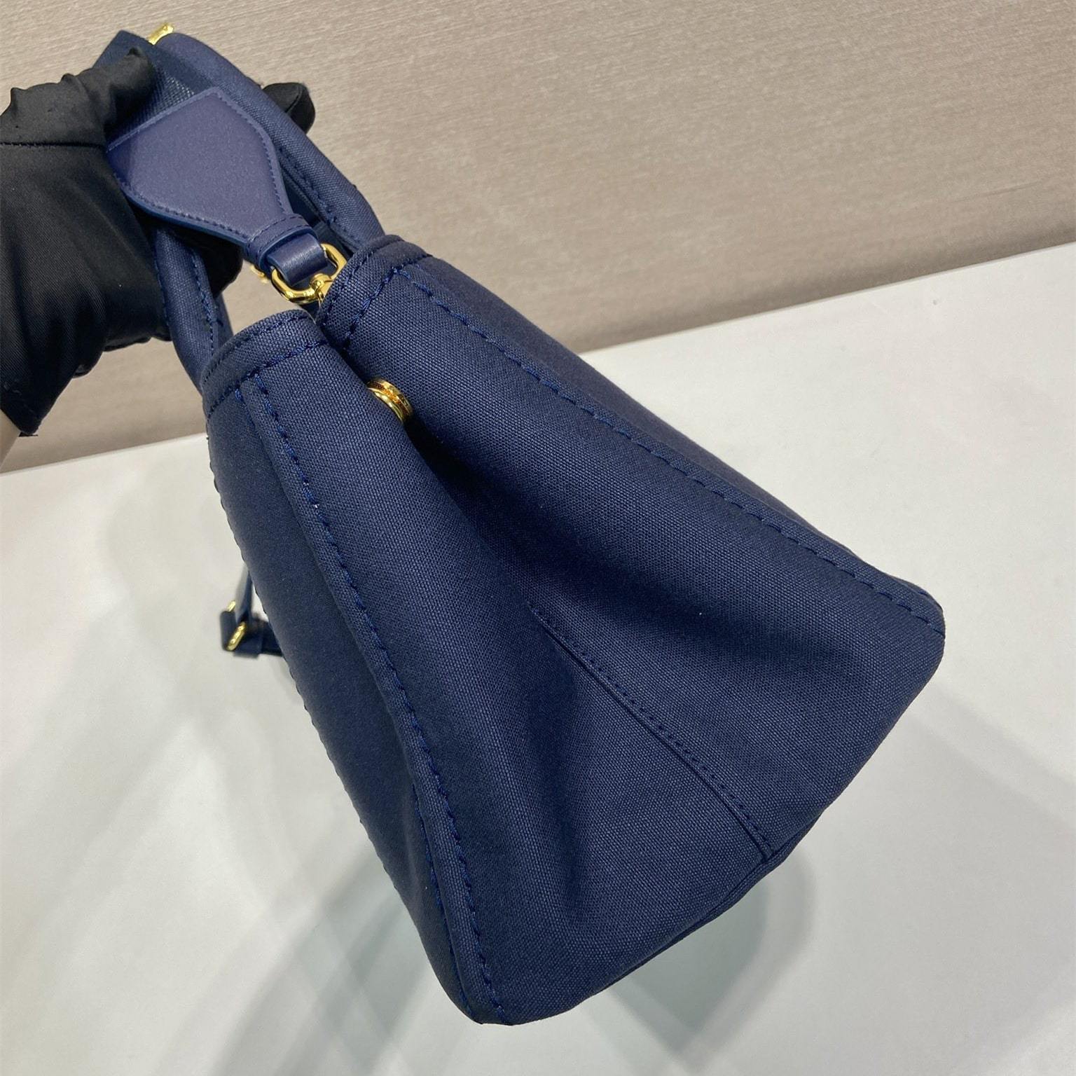 高仿Prada*1BG554刺繡徽標購物袋深藍中號免檢版