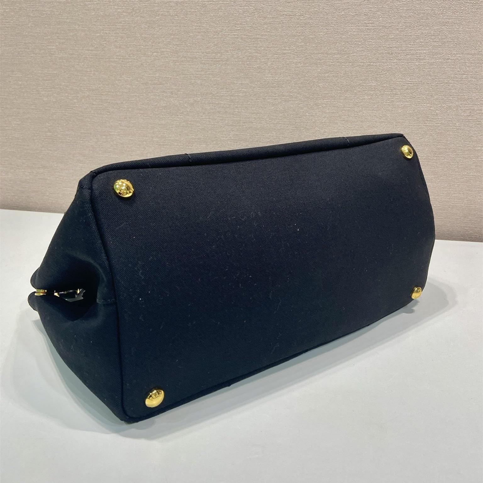 高仿Prada*1BG554刺繡徽標購物袋黑色中號免檢版