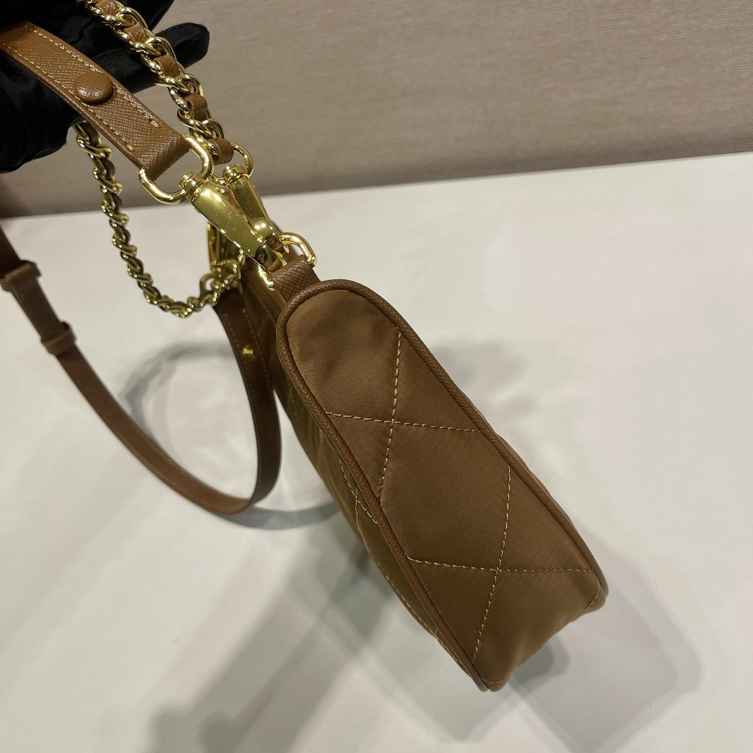 高仿Prada*RE-Nylon系列1BC204單肩包棕色免檢版