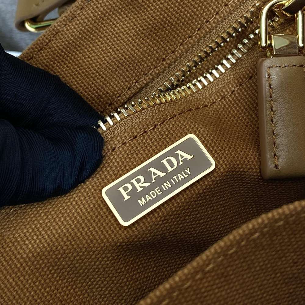 高仿Prada*1BA038刺繡徽標Tote手袋棕色Mini免檢版