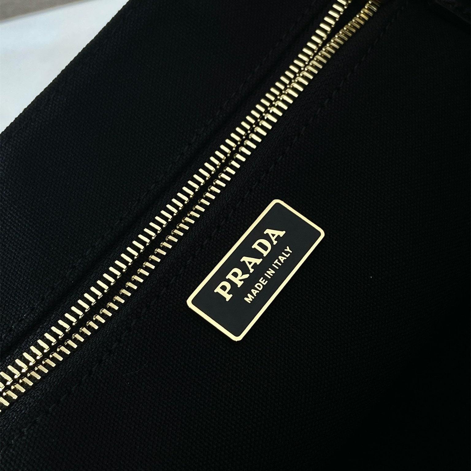 高仿Prada*1BG554刺繡徽標購物袋黑色中號免檢版