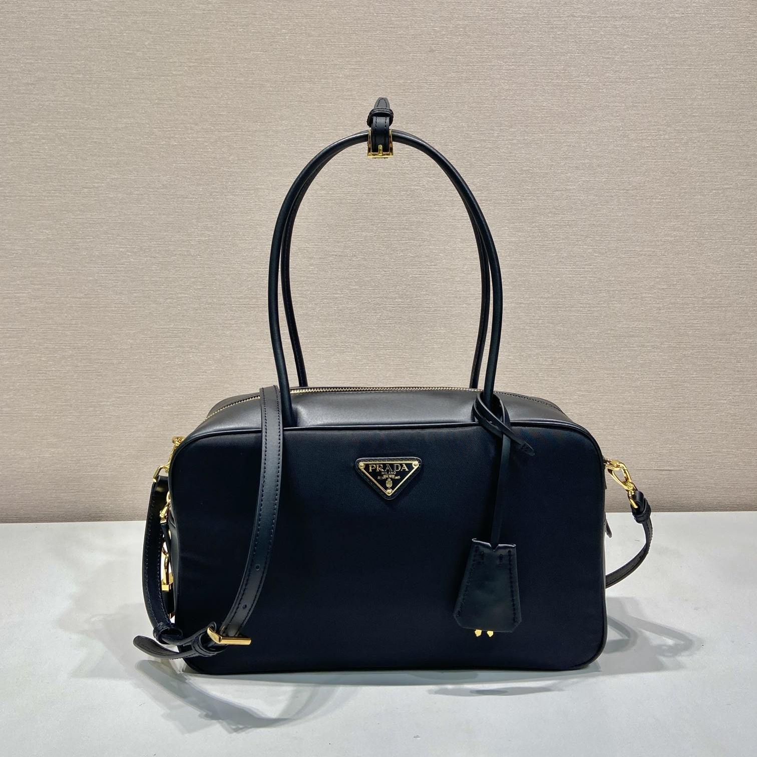 高仿Prada*RE-Nylon系列1BB132單肩手提袋黑色中號免檢版