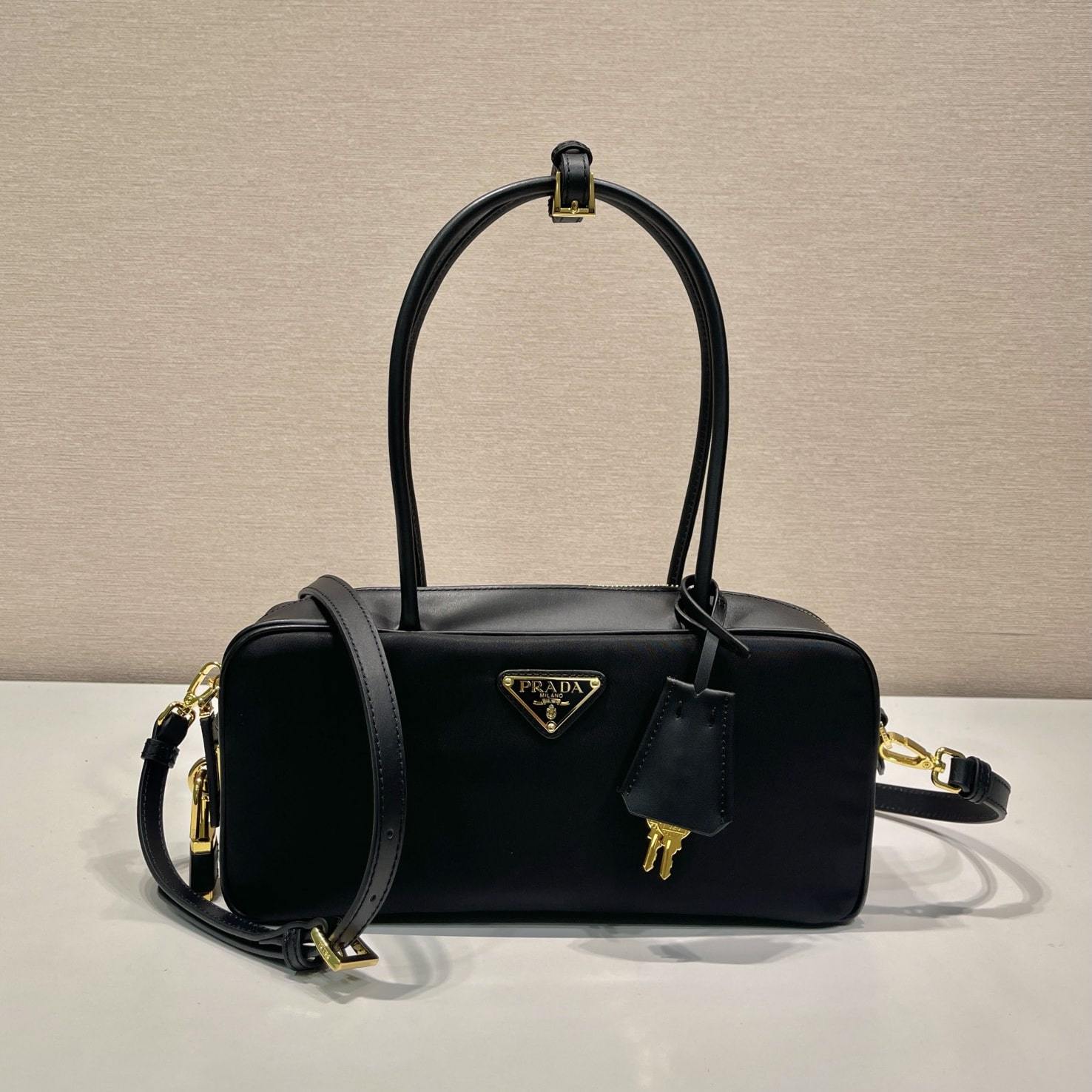 高仿Prada*RE-Nylon系列1BB133單肩手提袋黑色小號免檢版