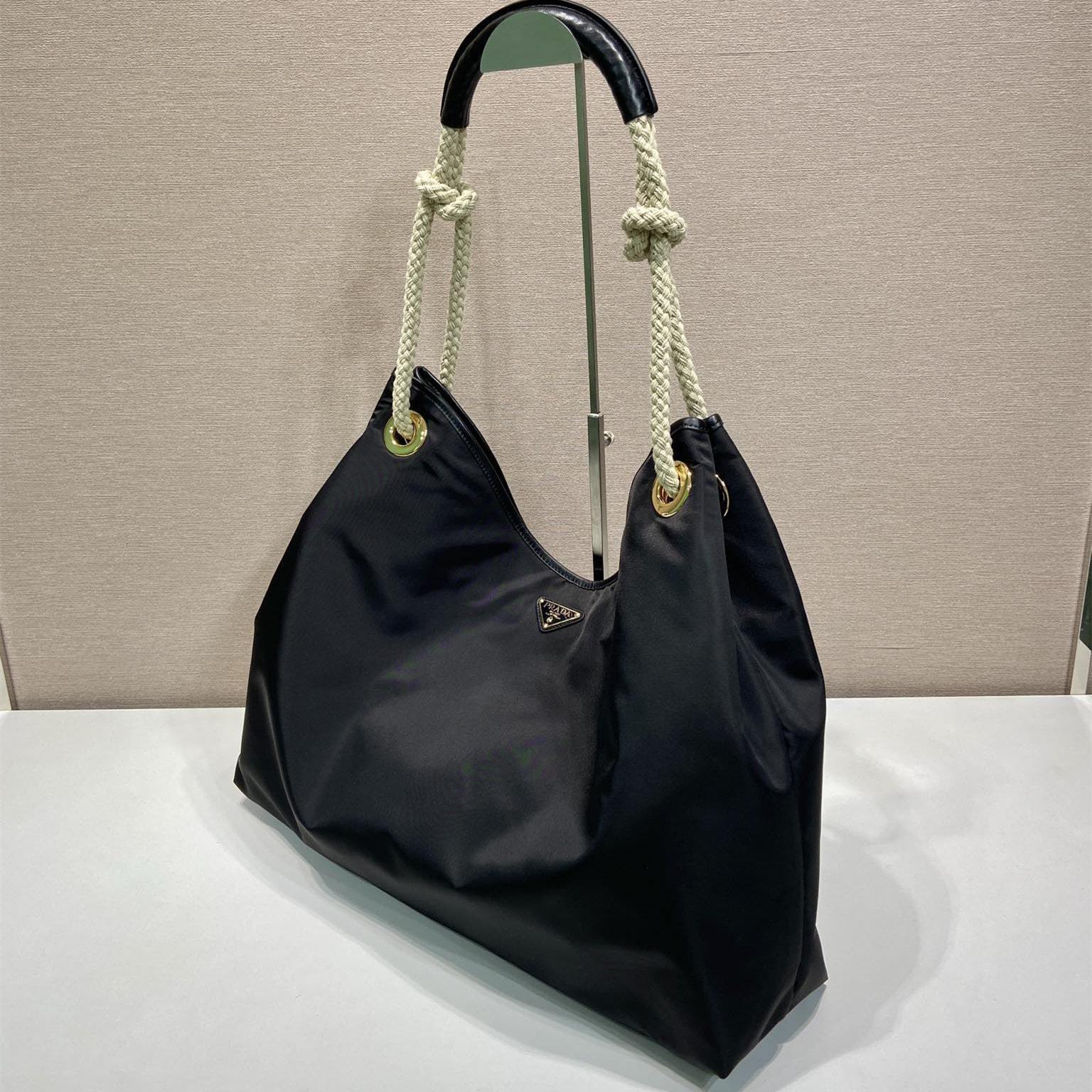 高仿Prada*RE-Nylon系列1BC244單肩購物袋黑色大號免檢版