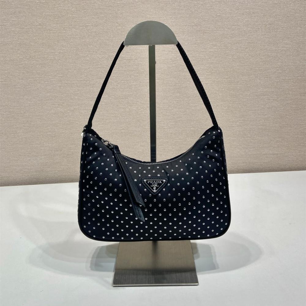 高仿Prada*RE-Nylon系列1BC515鉚釘單肩包黑色Mini免檢版