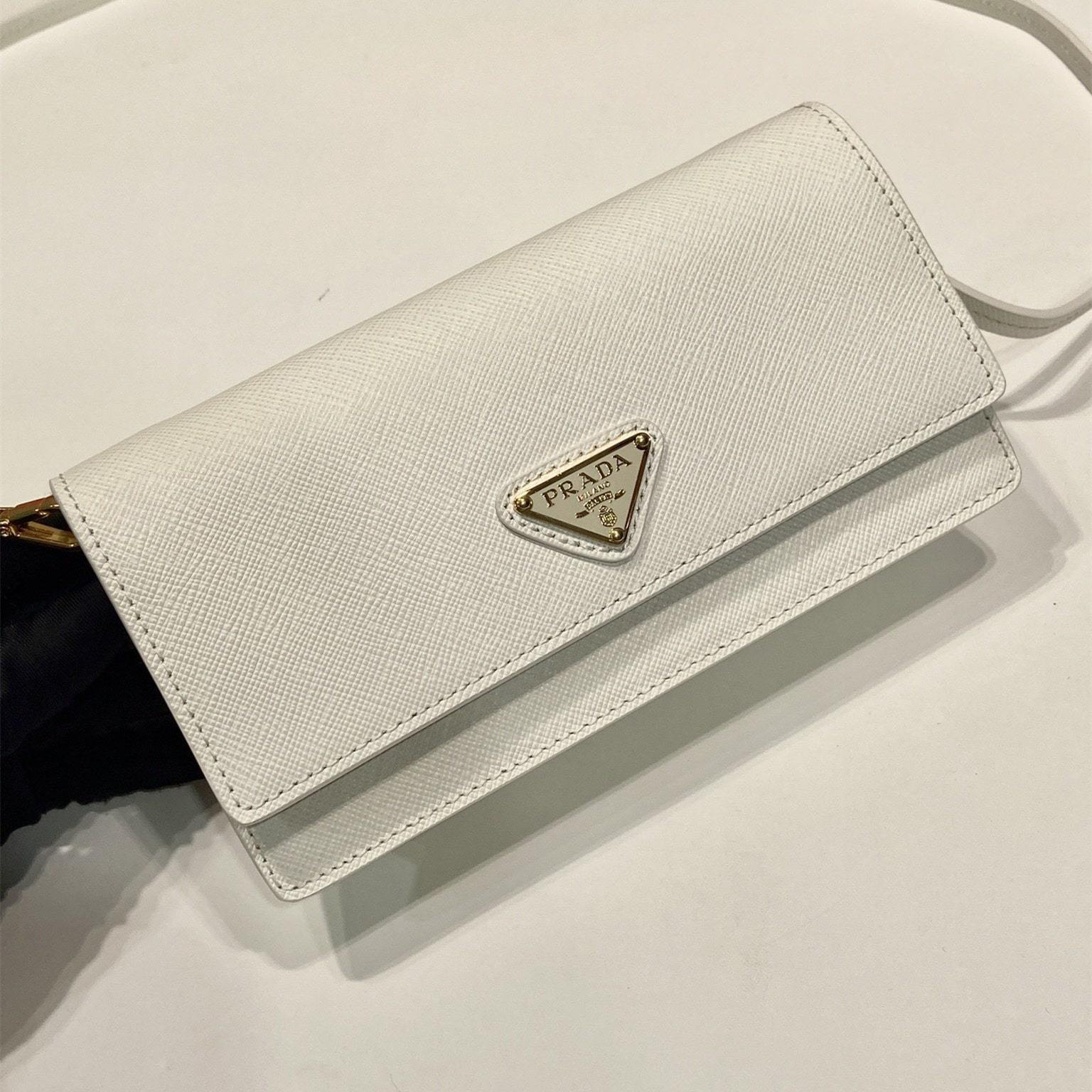 高仿Prada*Saffano系列1NF059斜挎包白色Mini免檢版
