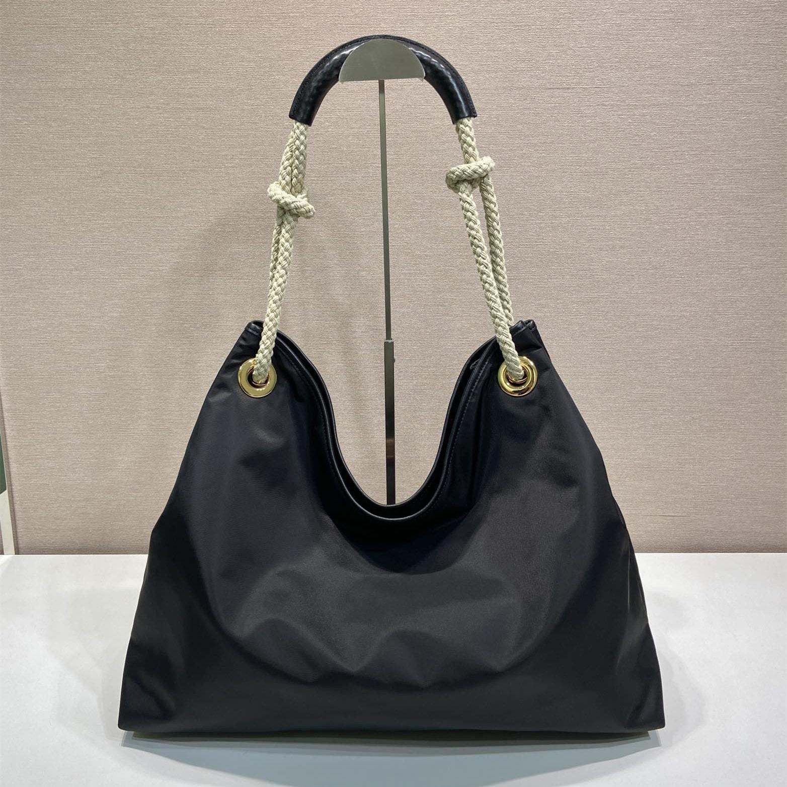 高仿Prada*RE-Nylon系列1BC244單肩購物袋黑色大號免檢版