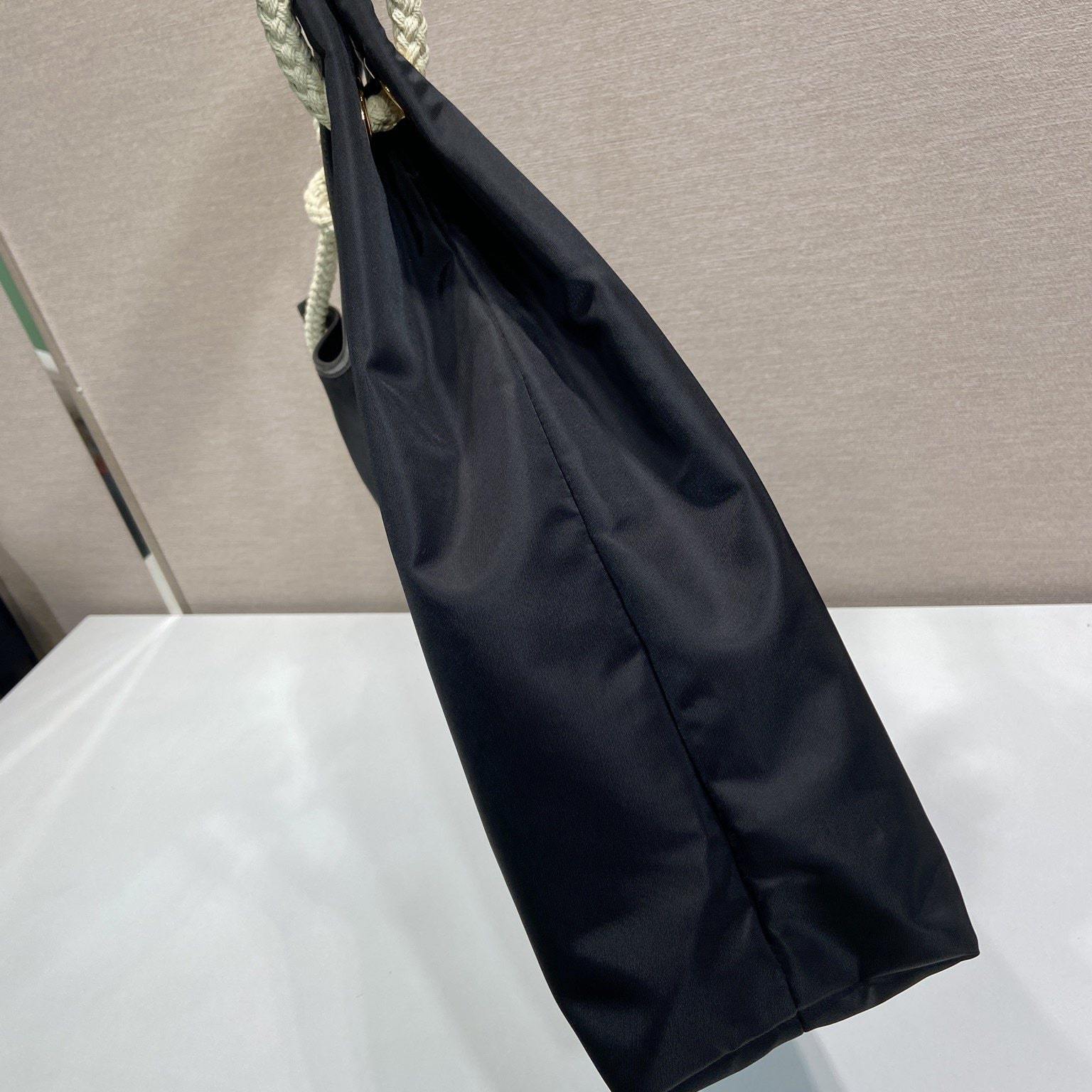 高仿Prada*RE-Nylon系列1BC244單肩購物袋黑色大號免檢版