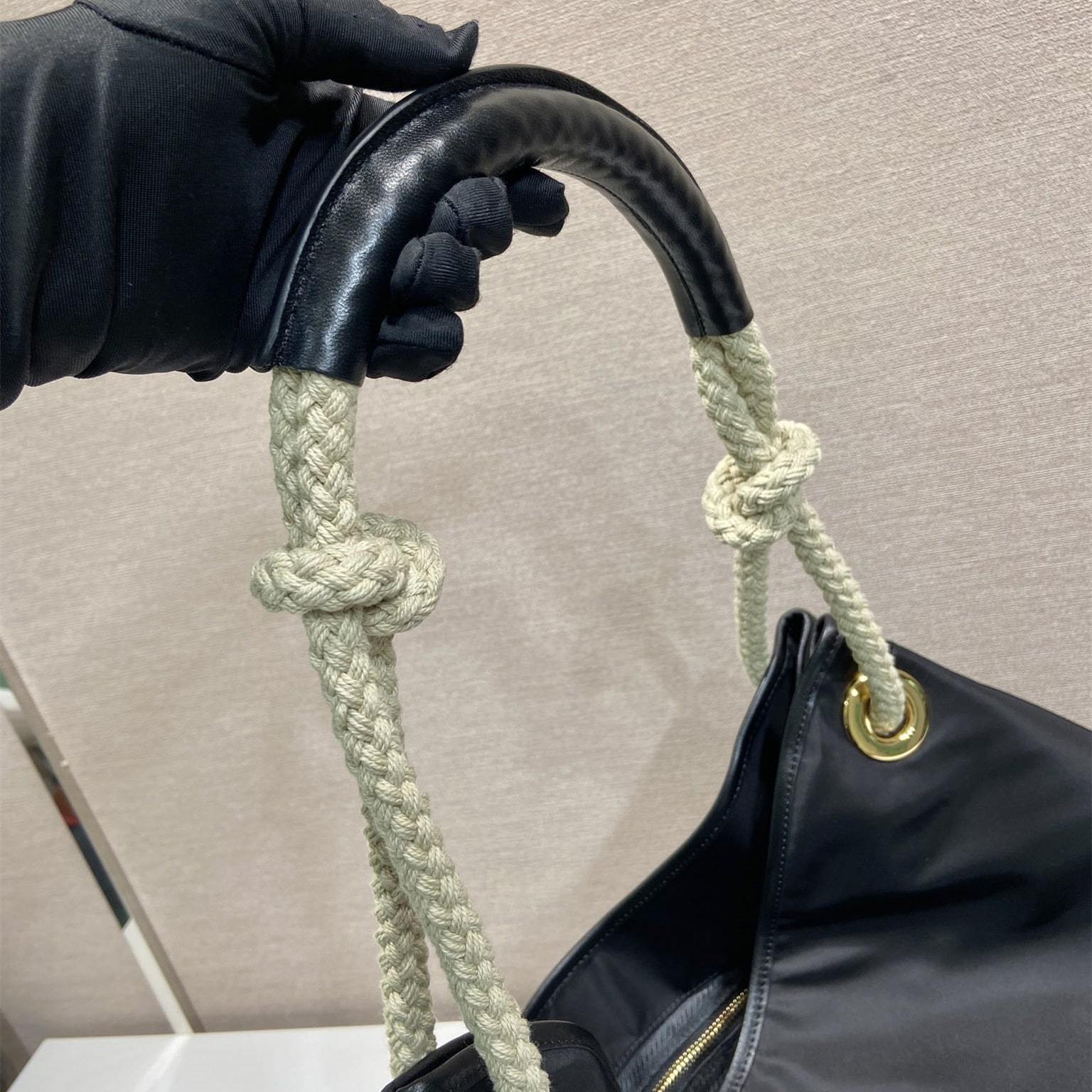 高仿Prada*RE-Nylon系列1BC244單肩購物袋黑色大號免檢版