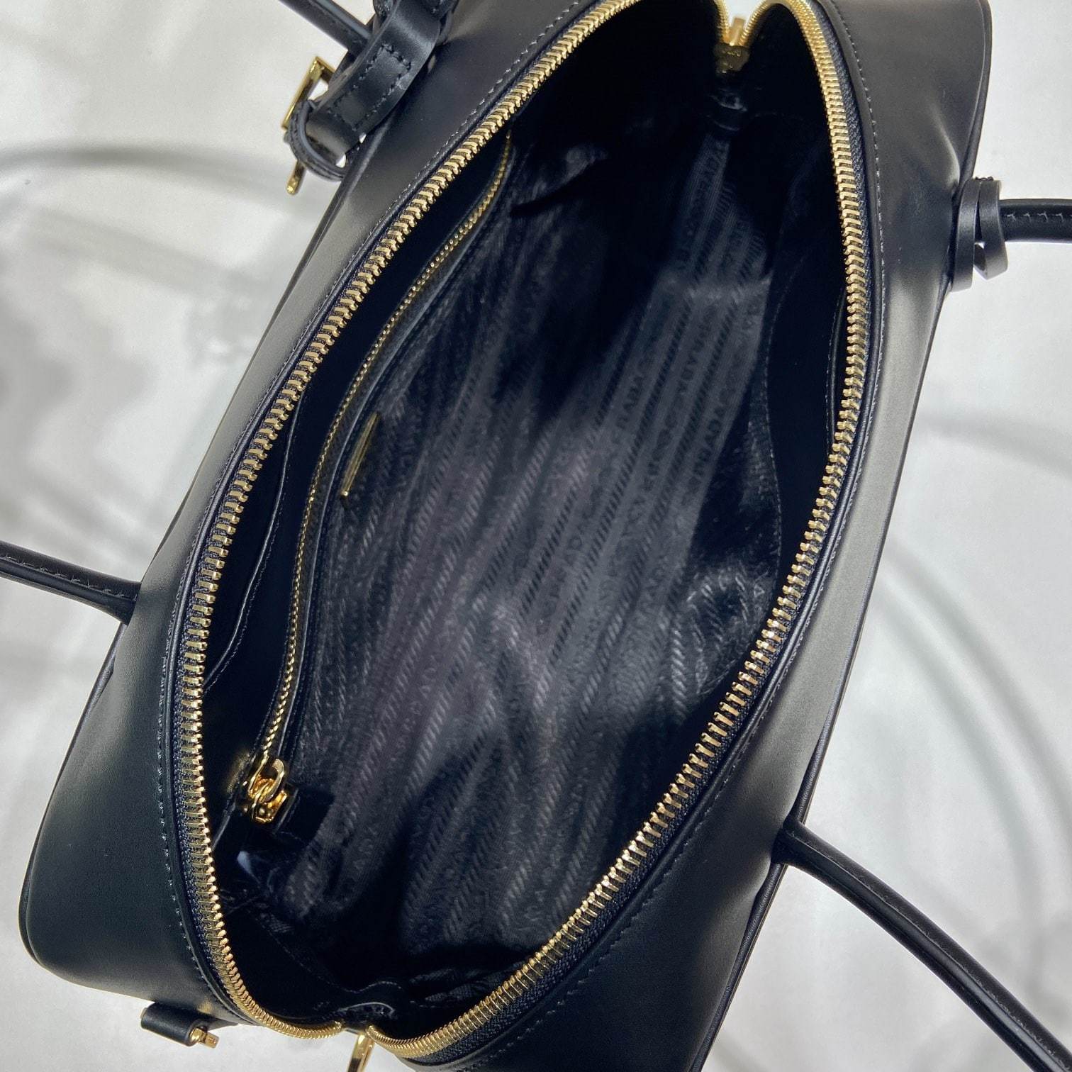 高仿Prada*RE-Nylon系列1BB132單肩手提袋黑色中號免檢版