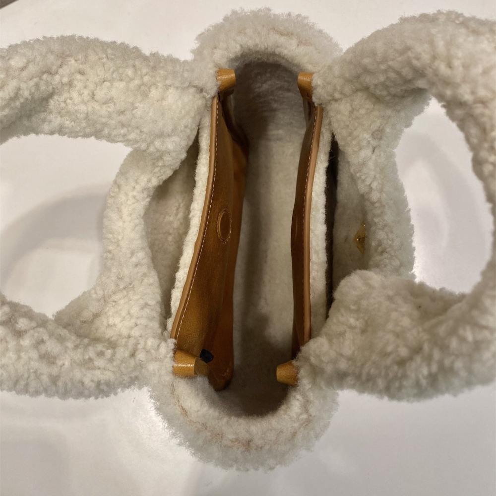 高仿Prada*Tote系列1BA349小羊皮羊毛半月包干邑色免檢版