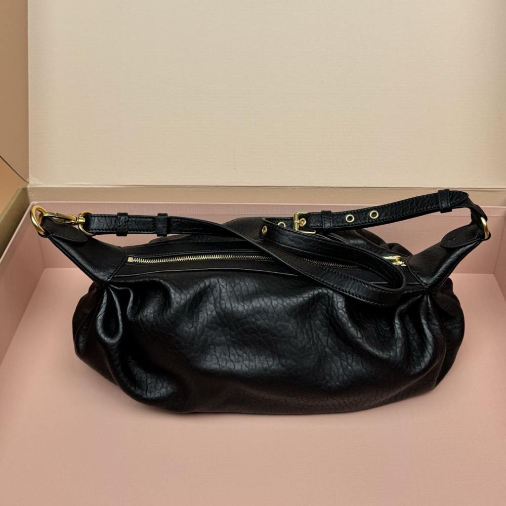 高仿miumiu*5BC191小羊皮單肩包黑色免檢版