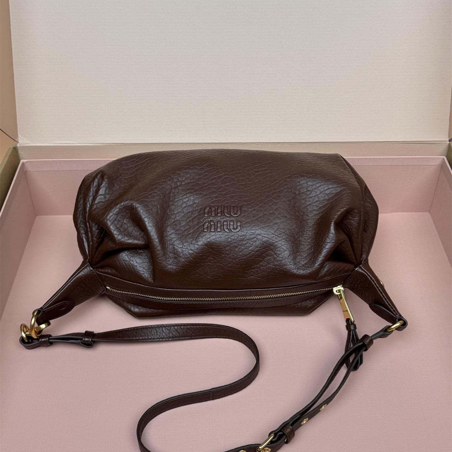 高仿miumiu*5BC191小羊皮單肩包焦糖色免檢版