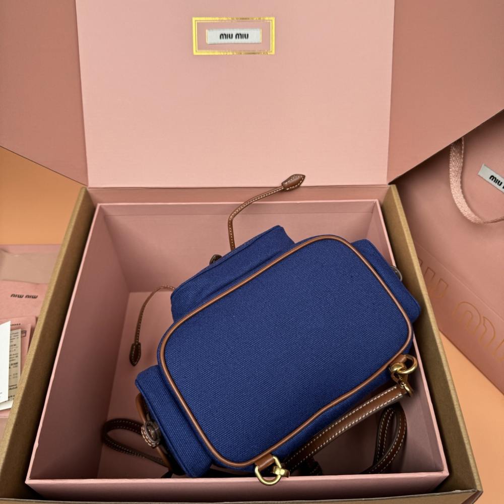 高仿miumiu*5BZ043棉質雙肩包藍色小號免檢版