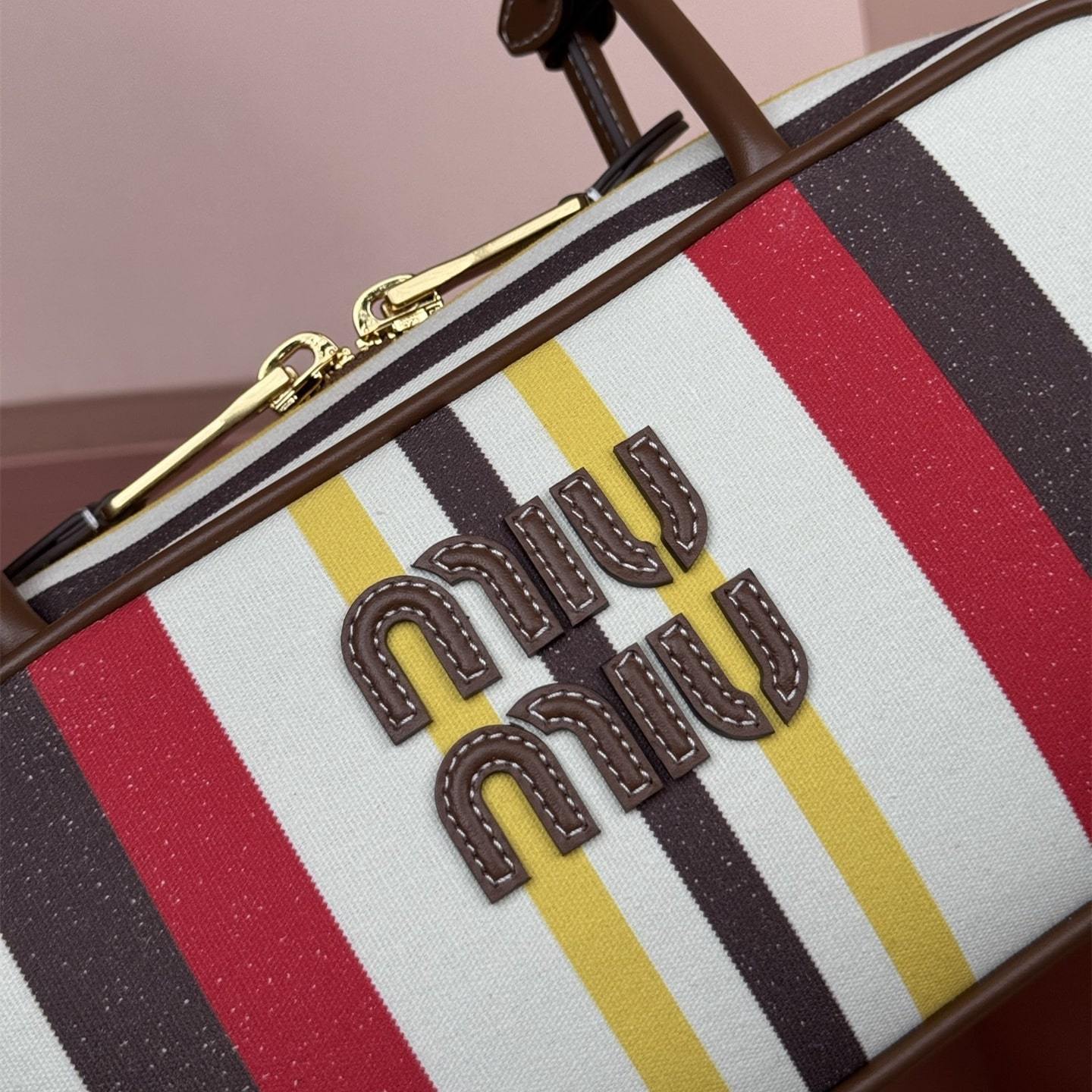 高仿miumiu*Beau系列5BB173牛皮帆布手提包米棕色免檢版