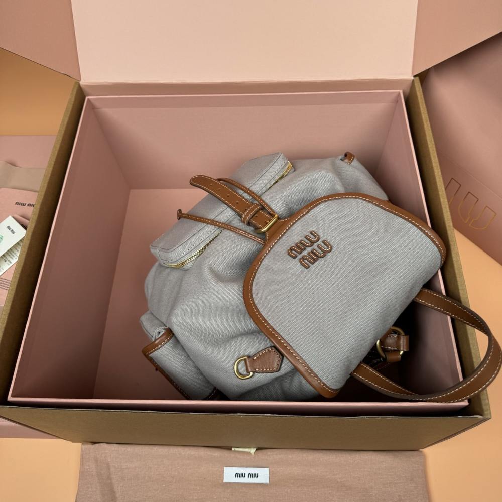 高仿miumiu*5BZ042棉質雙肩包灰色大號免檢版