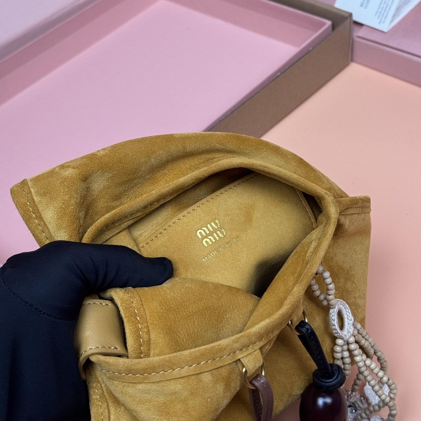 高仿miumiu*5BA295絨面革手提包棕色免檢版